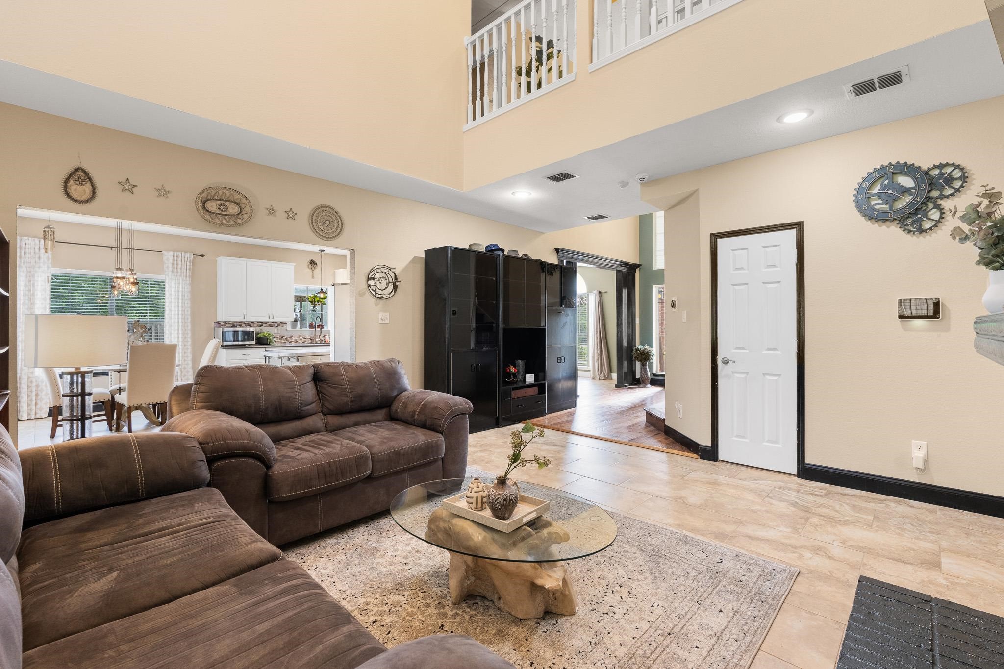 6000 Red Fern Drive Arlington TX 76001