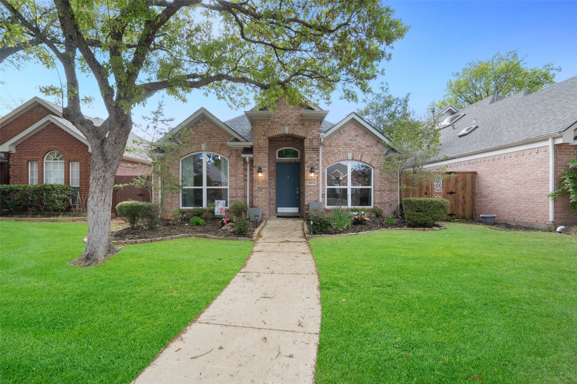 6816 Thorncliff Trail Plano TX 75023