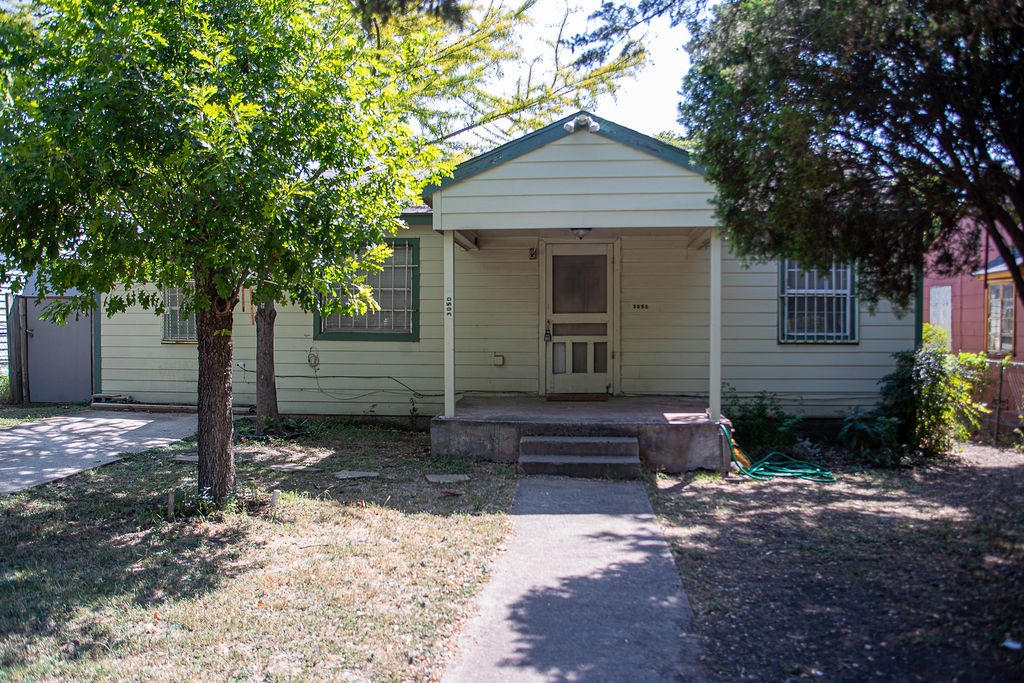 3050 Utah Avenue Dallas TX 75216
