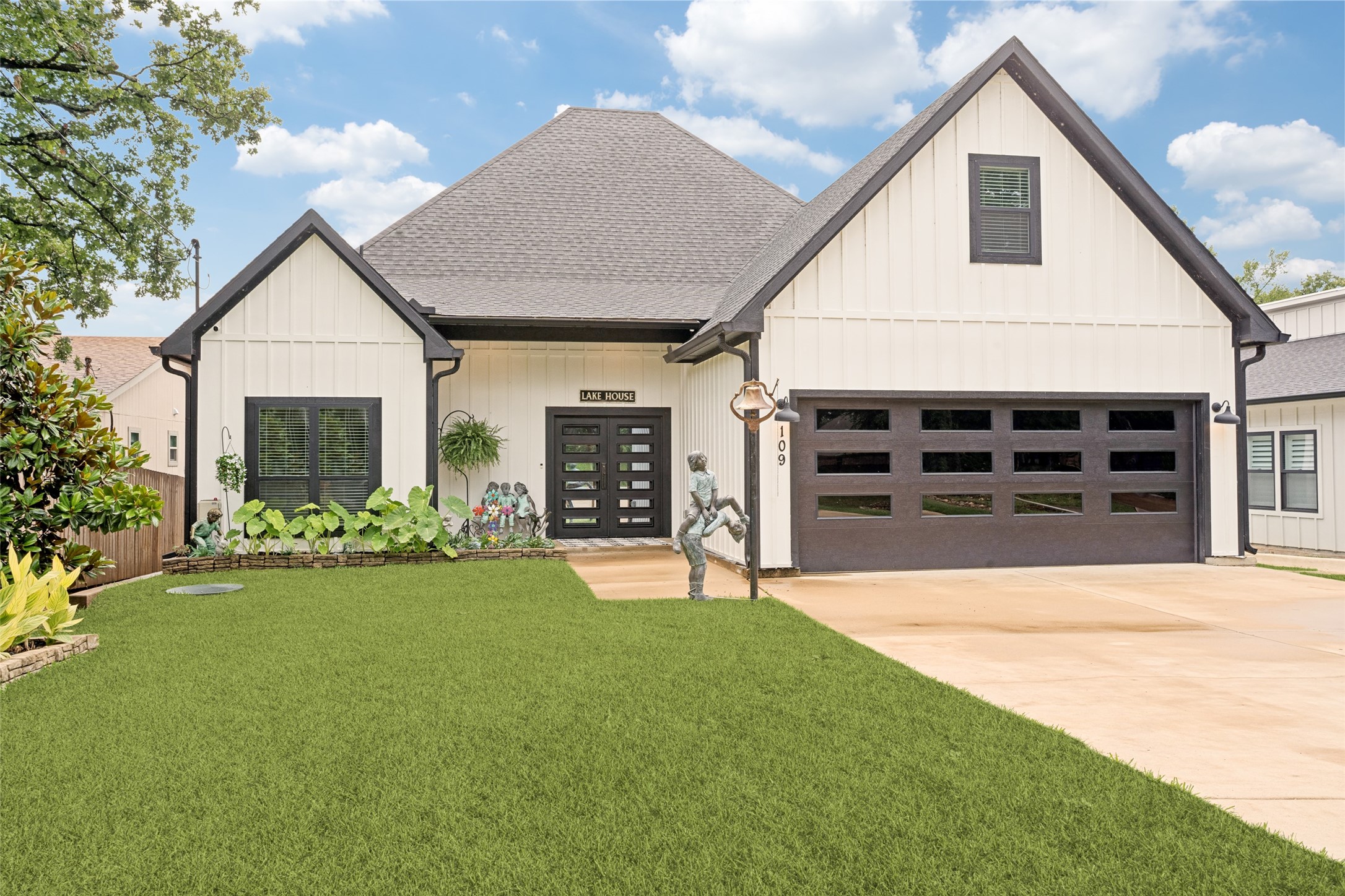 109 Autumn Wood Trail Gun Barrel City TX 75156