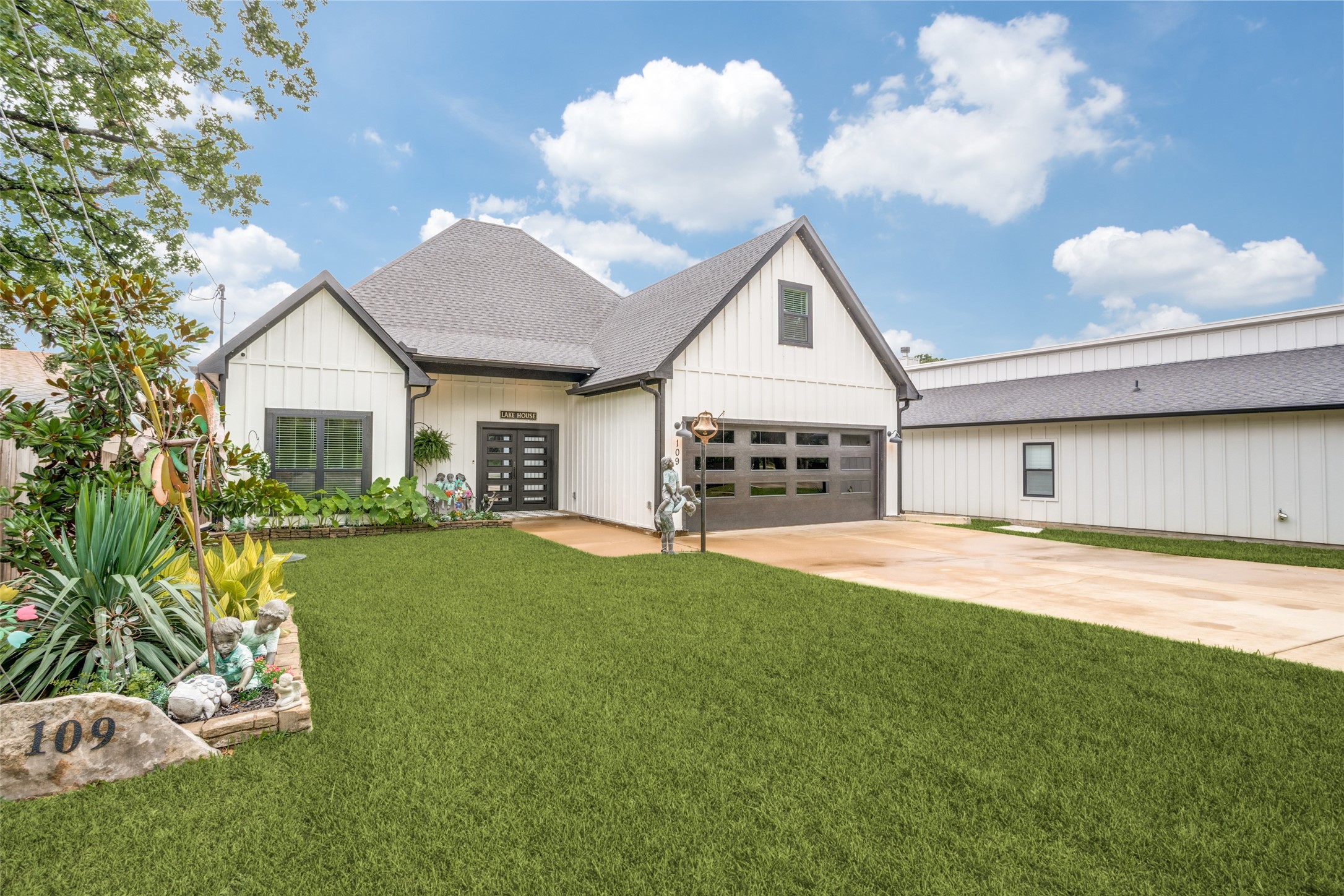 109 Autumn Wood Trail Gun Barrel City TX 75156