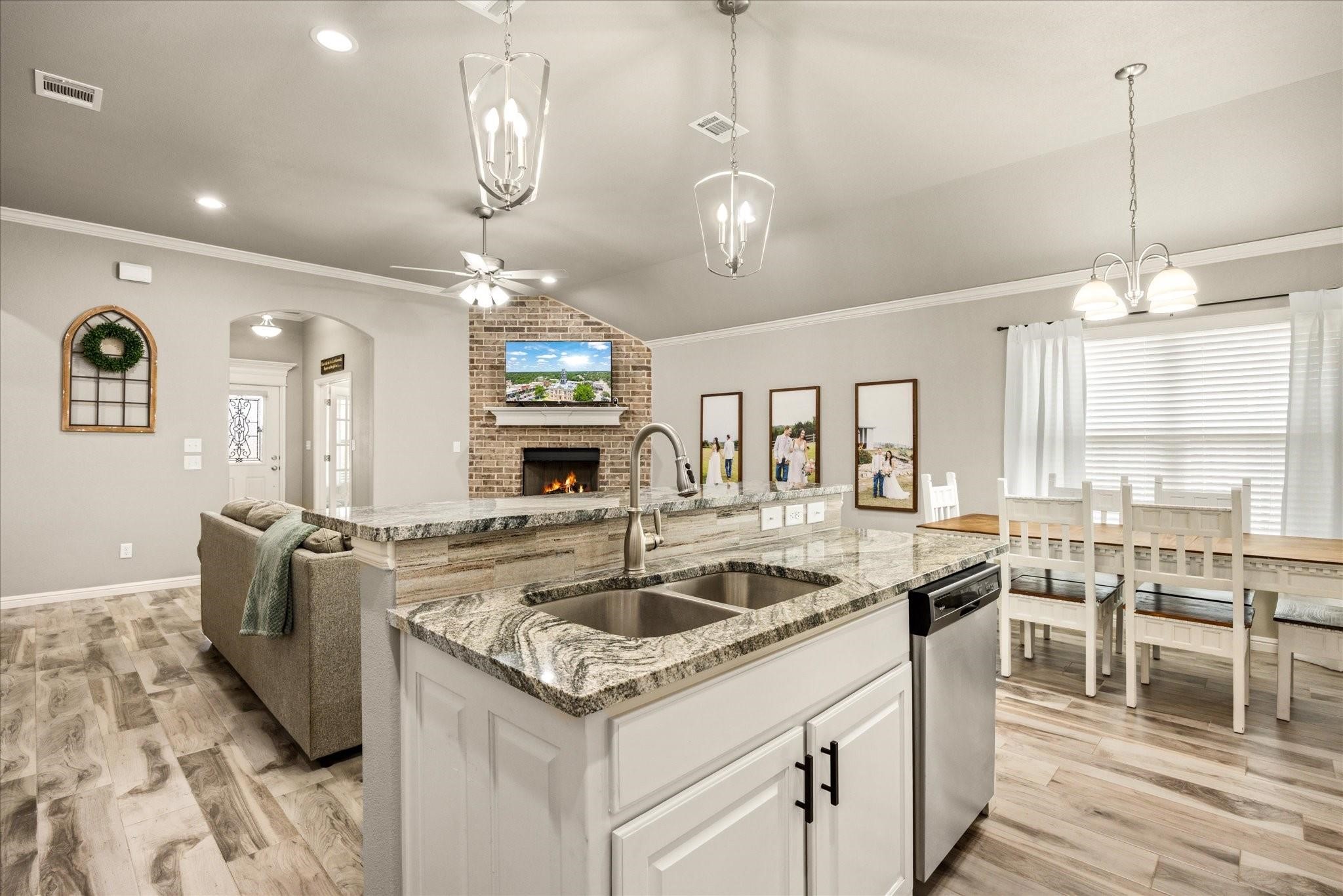 3331 Arrow Creek Drive Granbury TX 76049