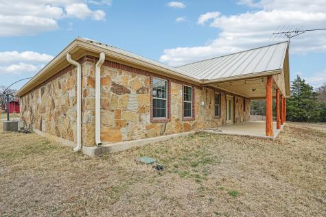 718 County Road 232 Collinsville TX 76233