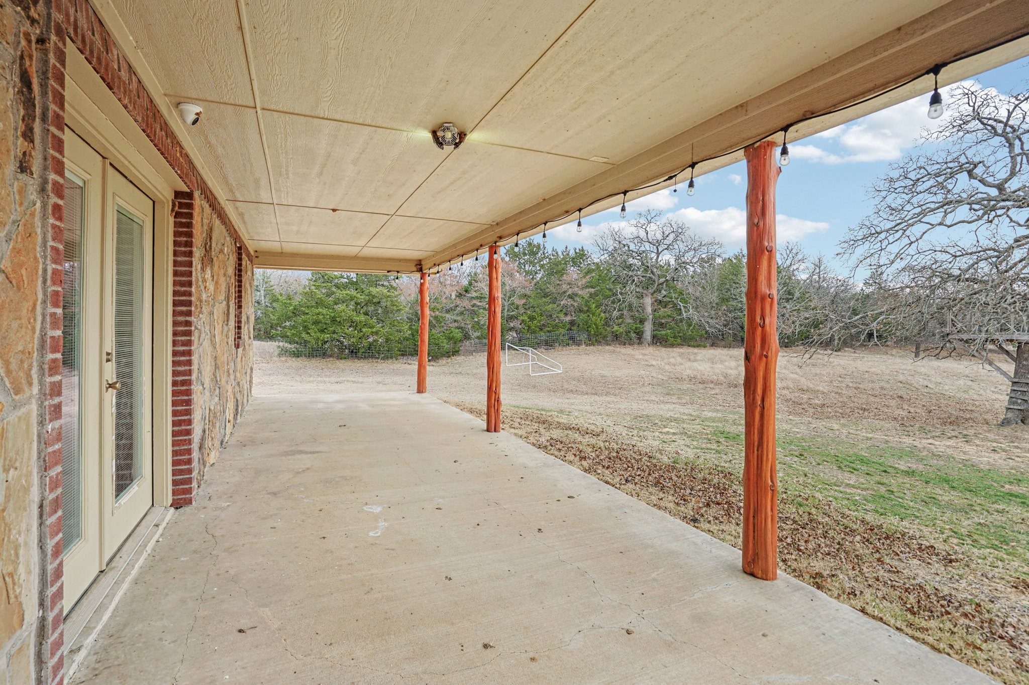 718 County Road 232 Collinsville TX 76233