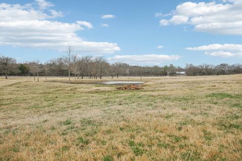 718 County Road 232 Collinsville TX 76233