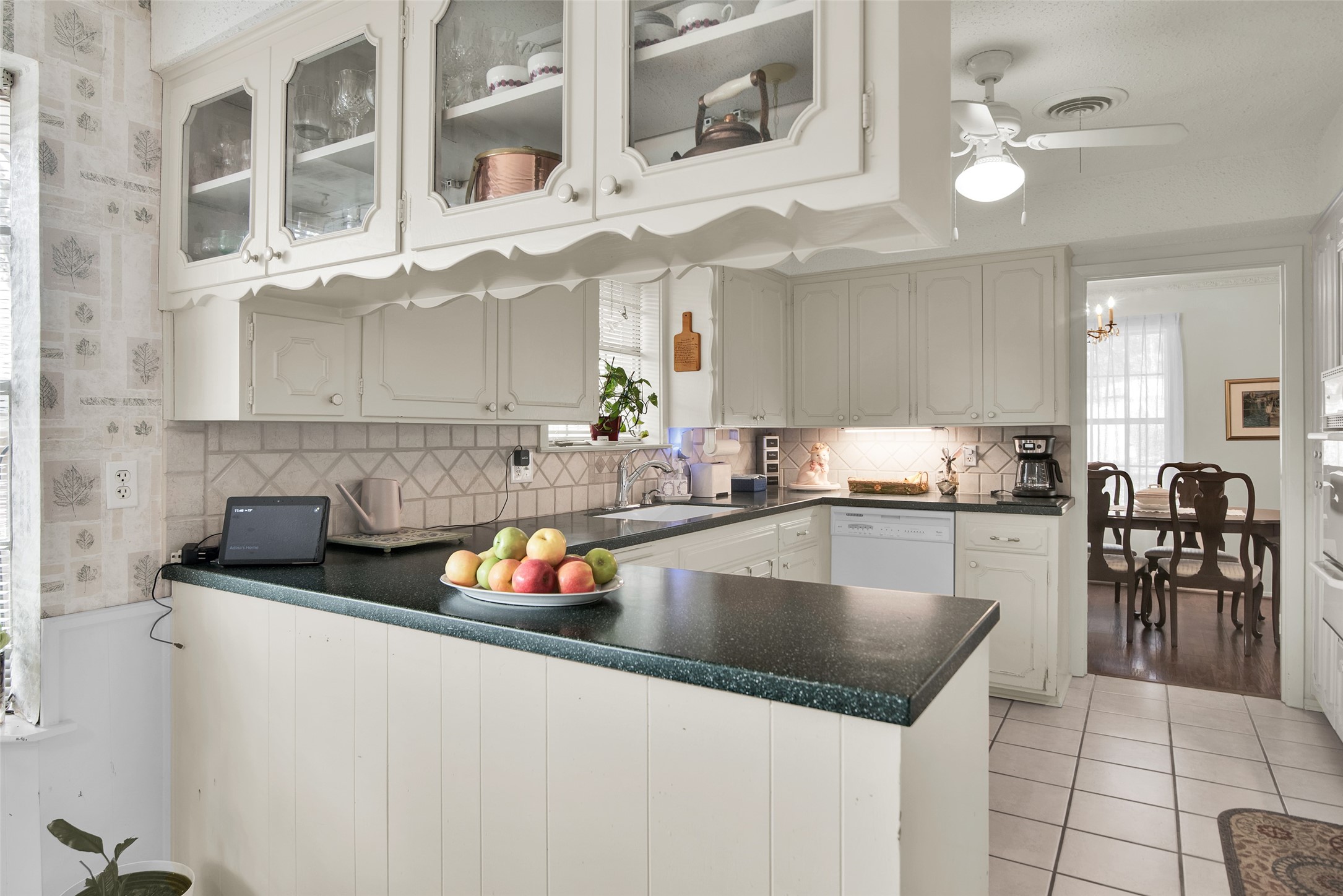 612 Ambassador Street Denison TX 75020