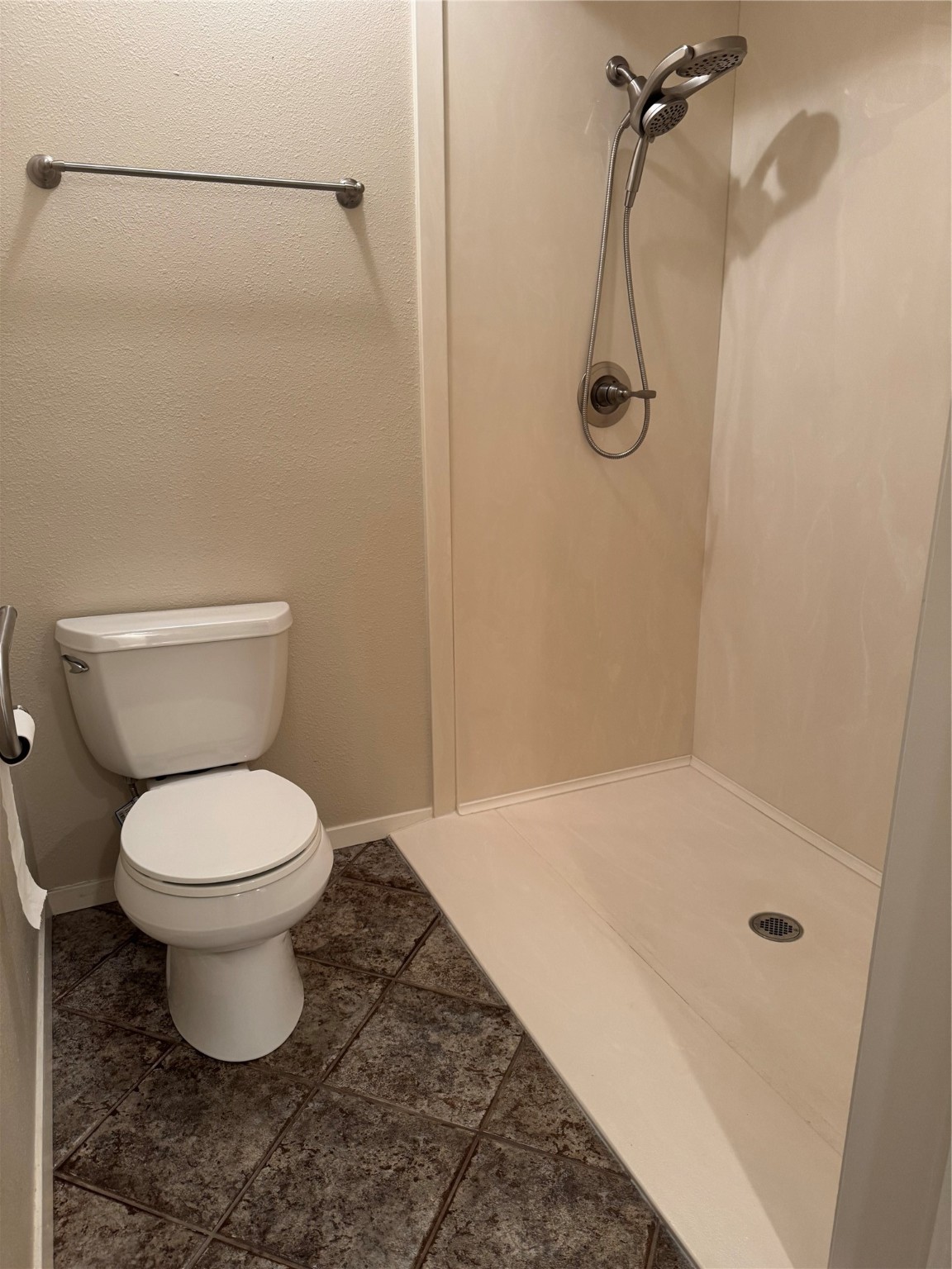 612 Ambassador Street Denison TX 75020