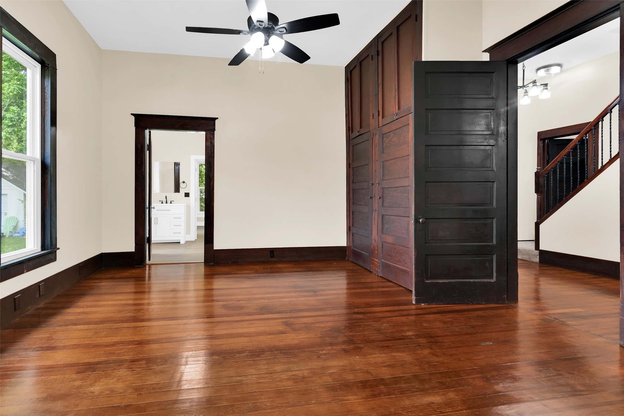 1219 S Travis Street Sherman TX 75090