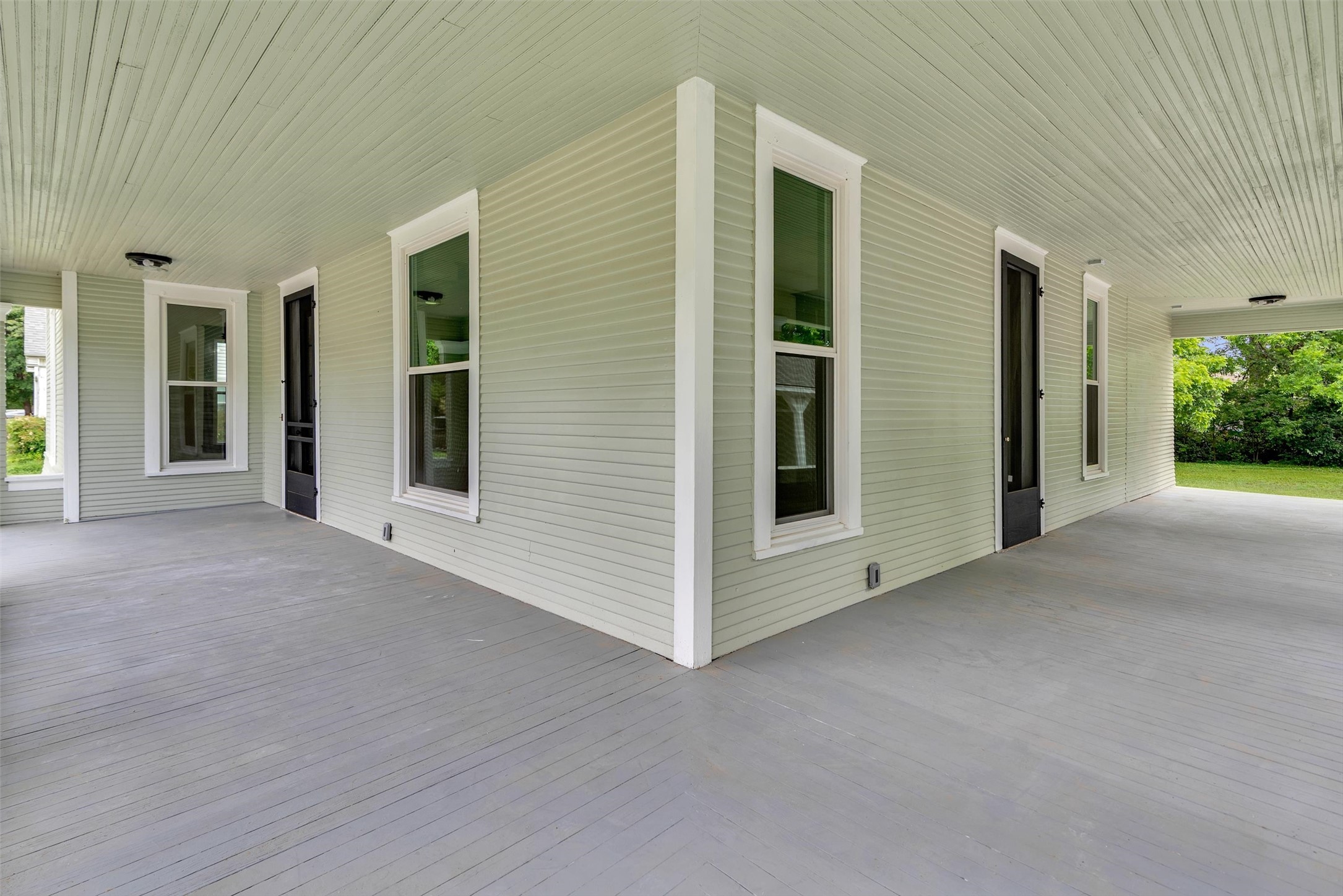 1219 S Travis Street Sherman TX 75090