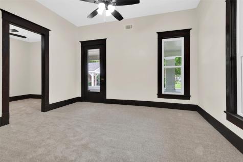 1219 S Travis Street Sherman TX 75090