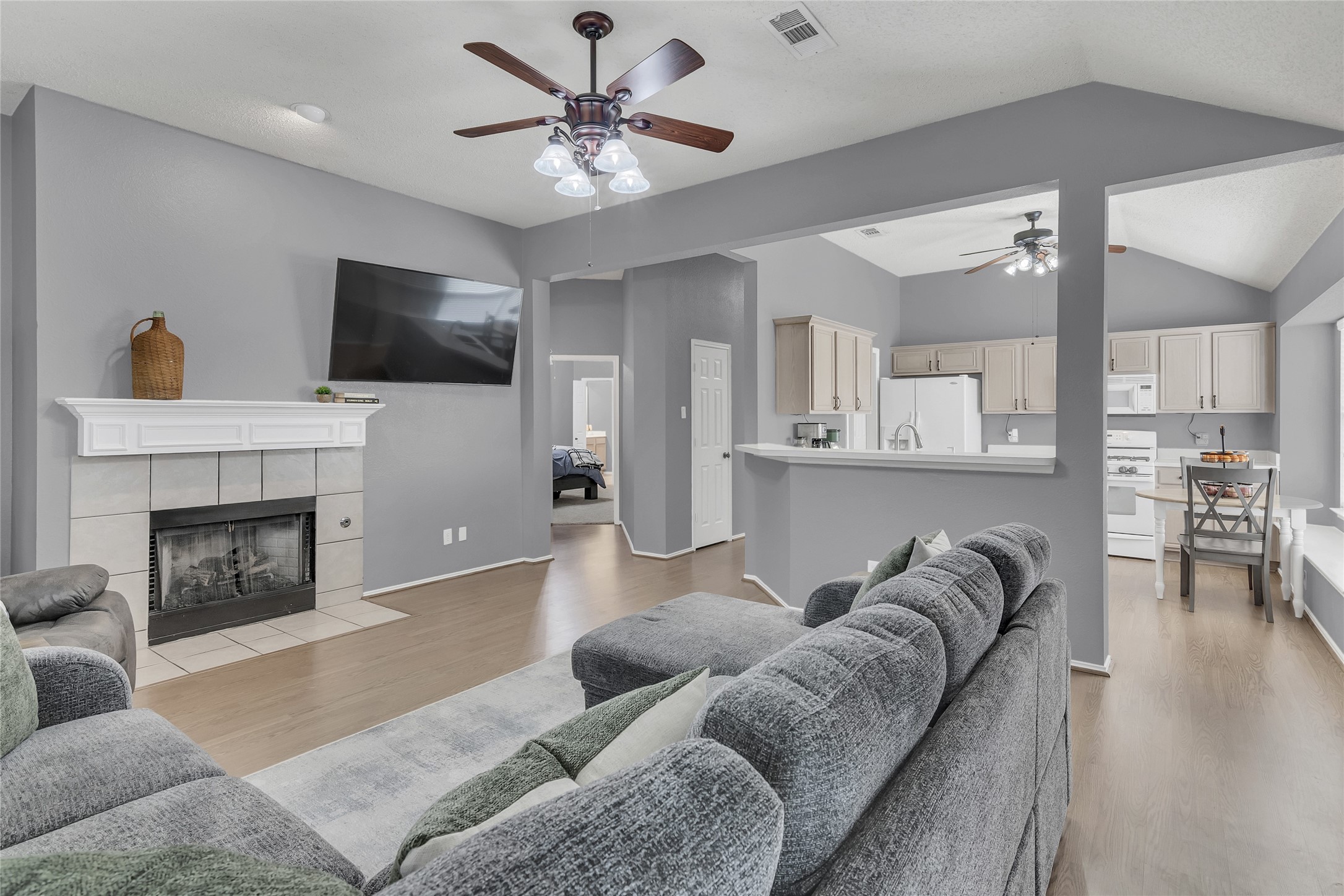 808 Cobblestone Drive Lewisville TX 75067