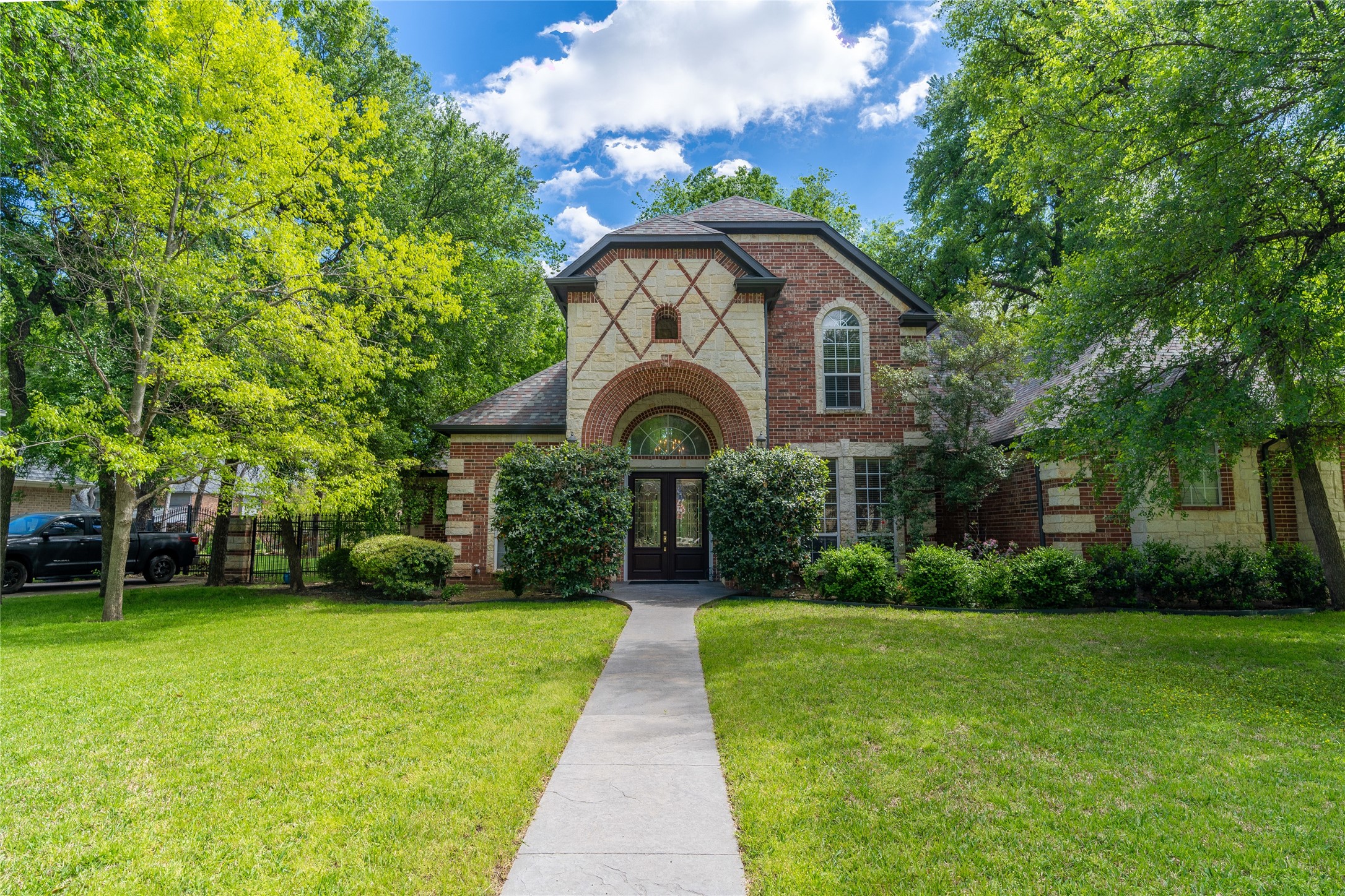 6058 Forest River Drive Fort Worth TX 76112