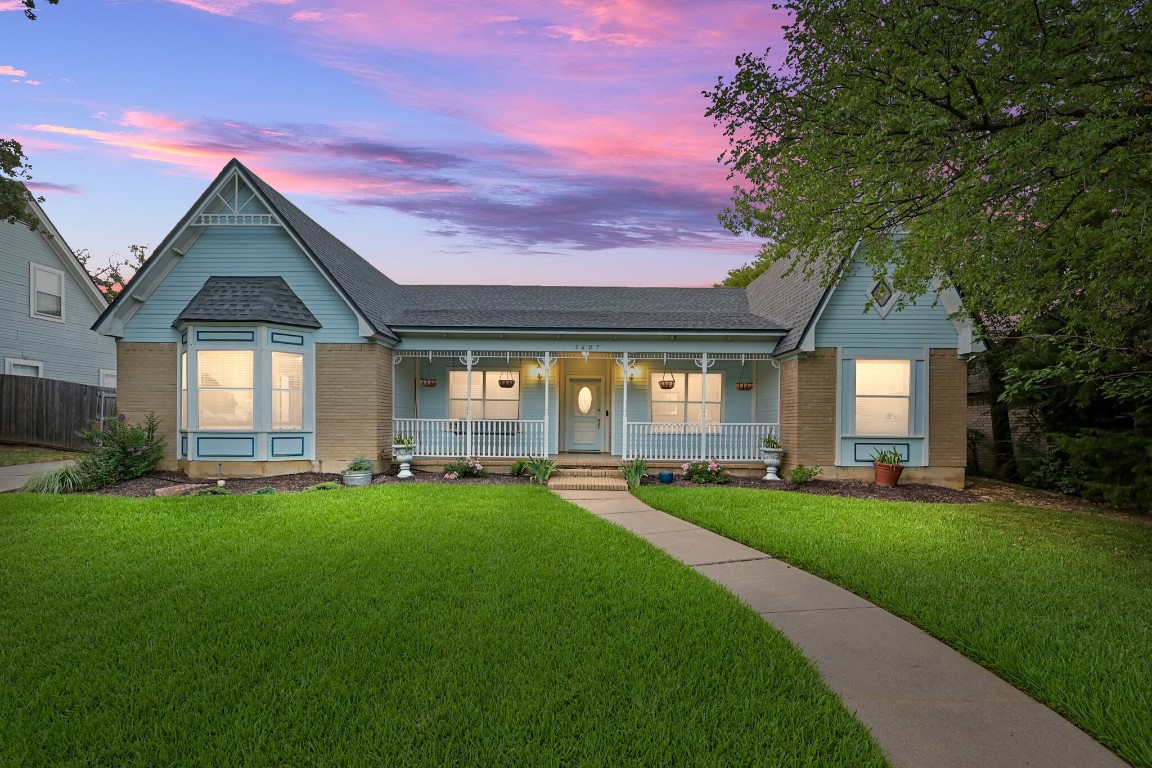 5607 Oak Branch Drive Arlington TX 76016