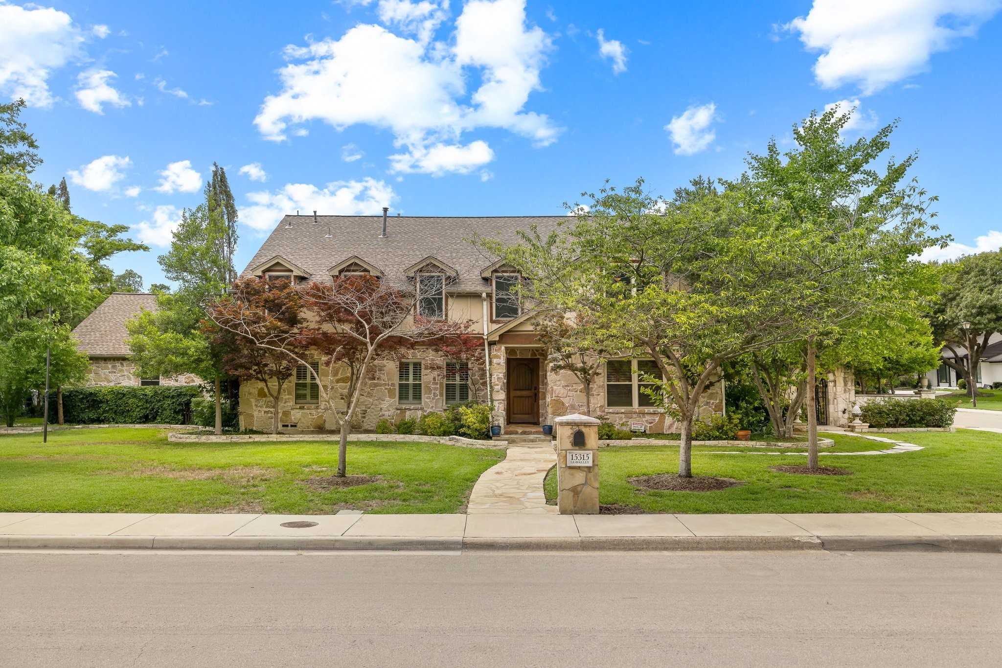 15315 Leavalley Drive Dallas TX 75248