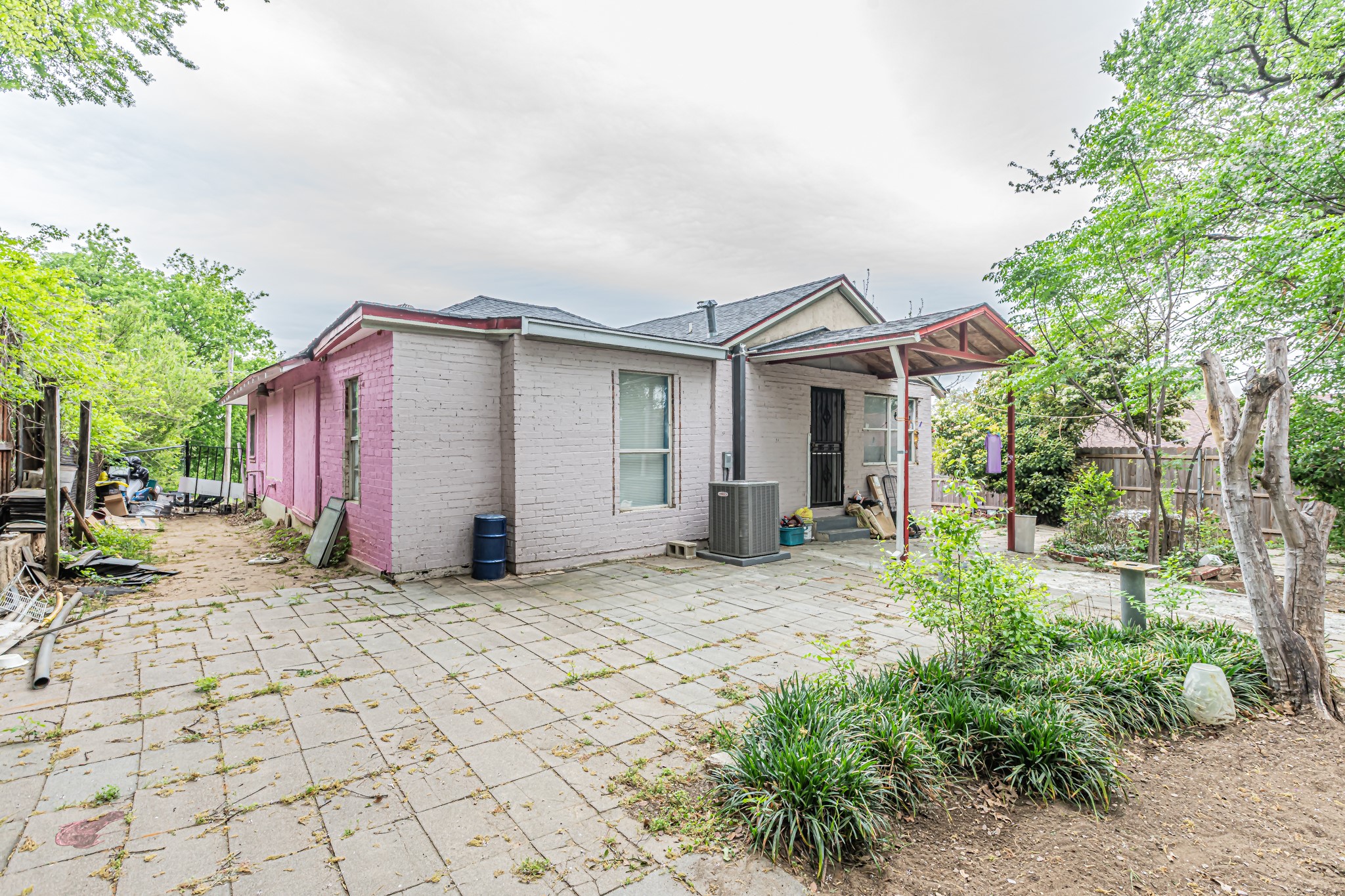 507 Sabine Street Dallas TX 75203