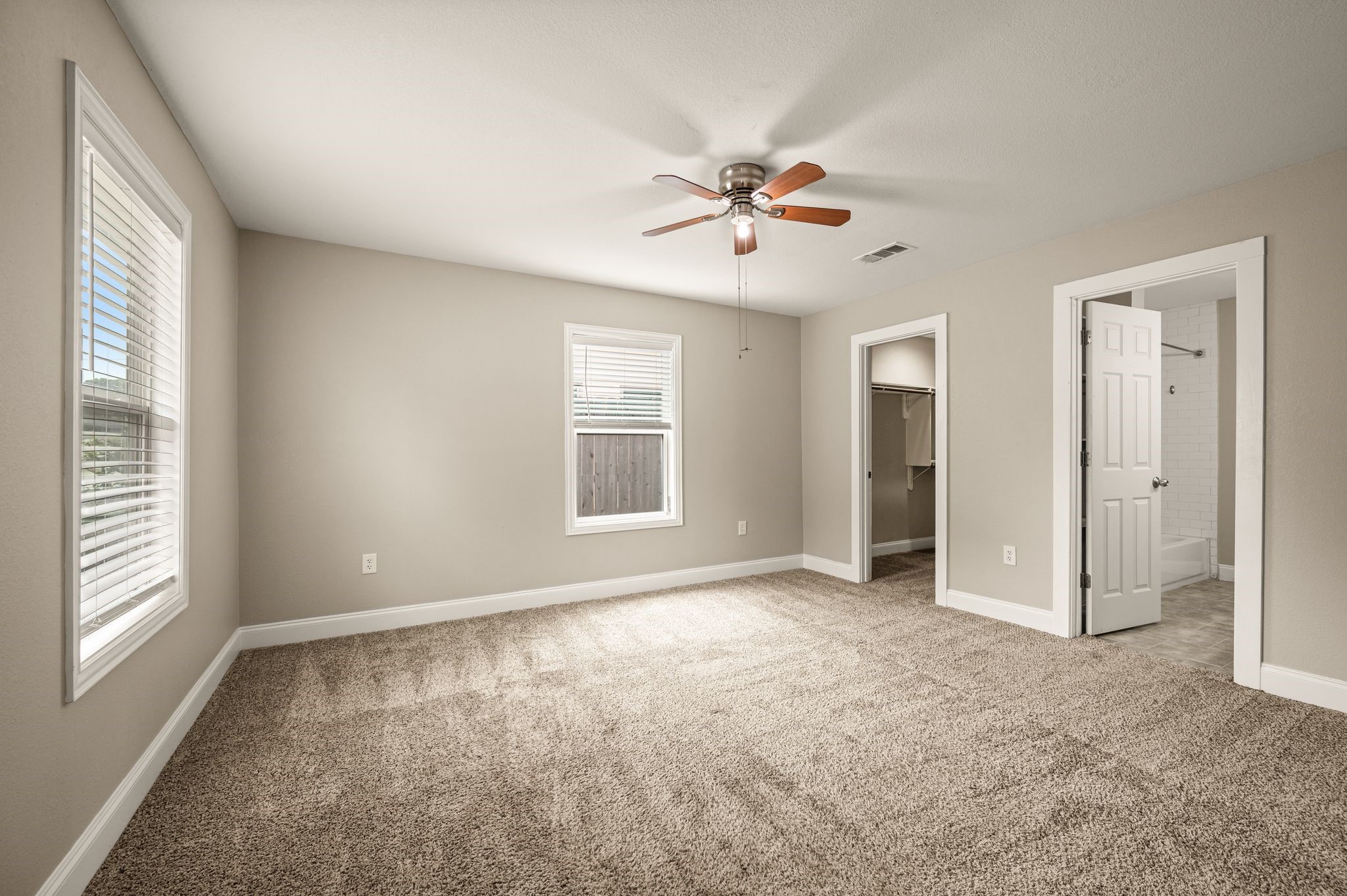 609 W Inwood Drive Arlington TX 76010