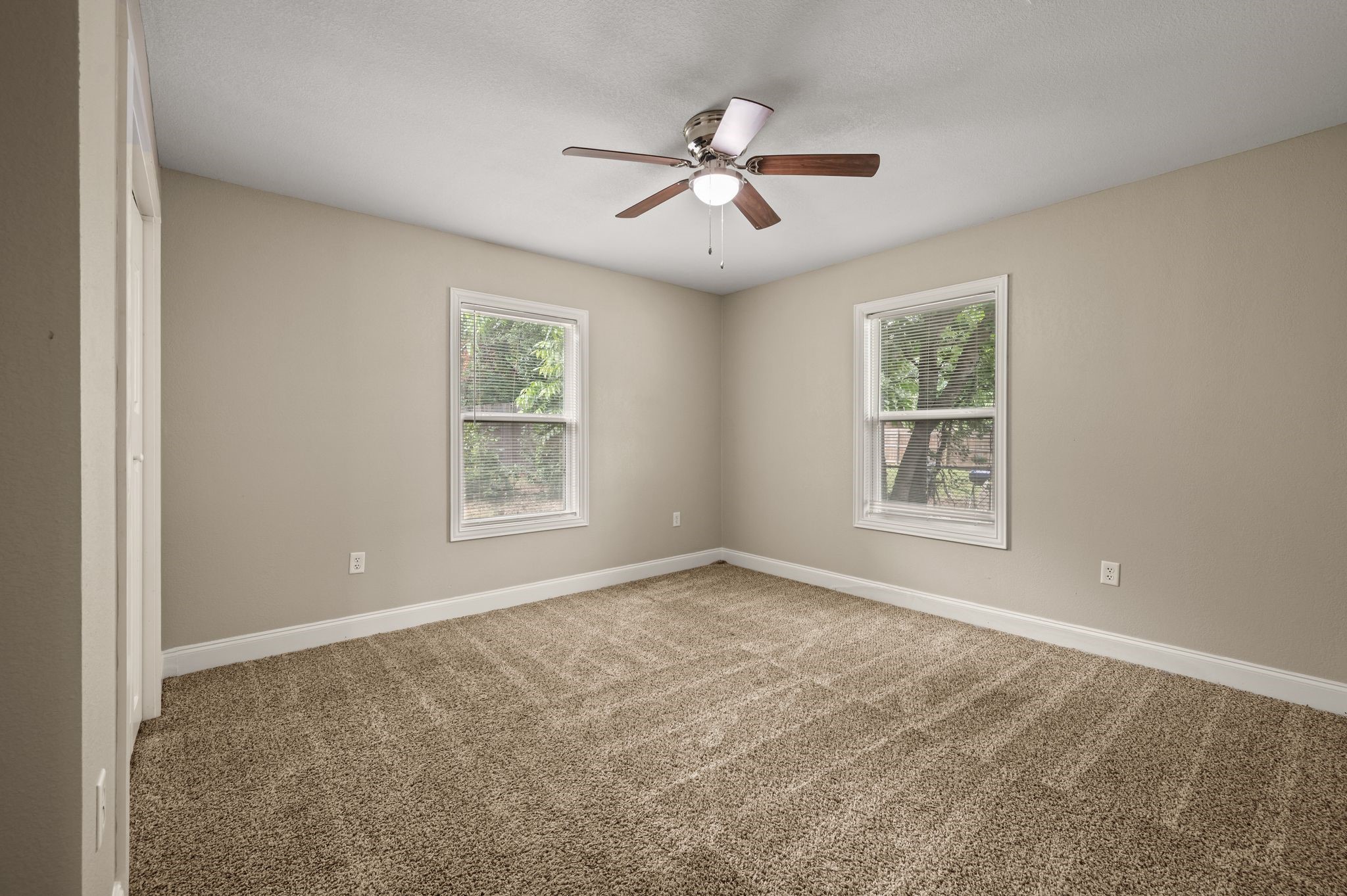 609 W Inwood Drive Arlington TX 76010