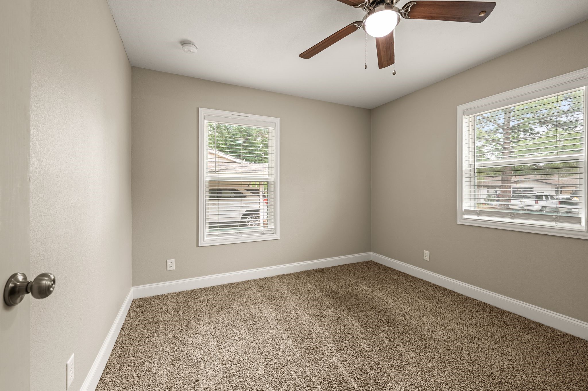 609 W Inwood Drive Arlington TX 76010