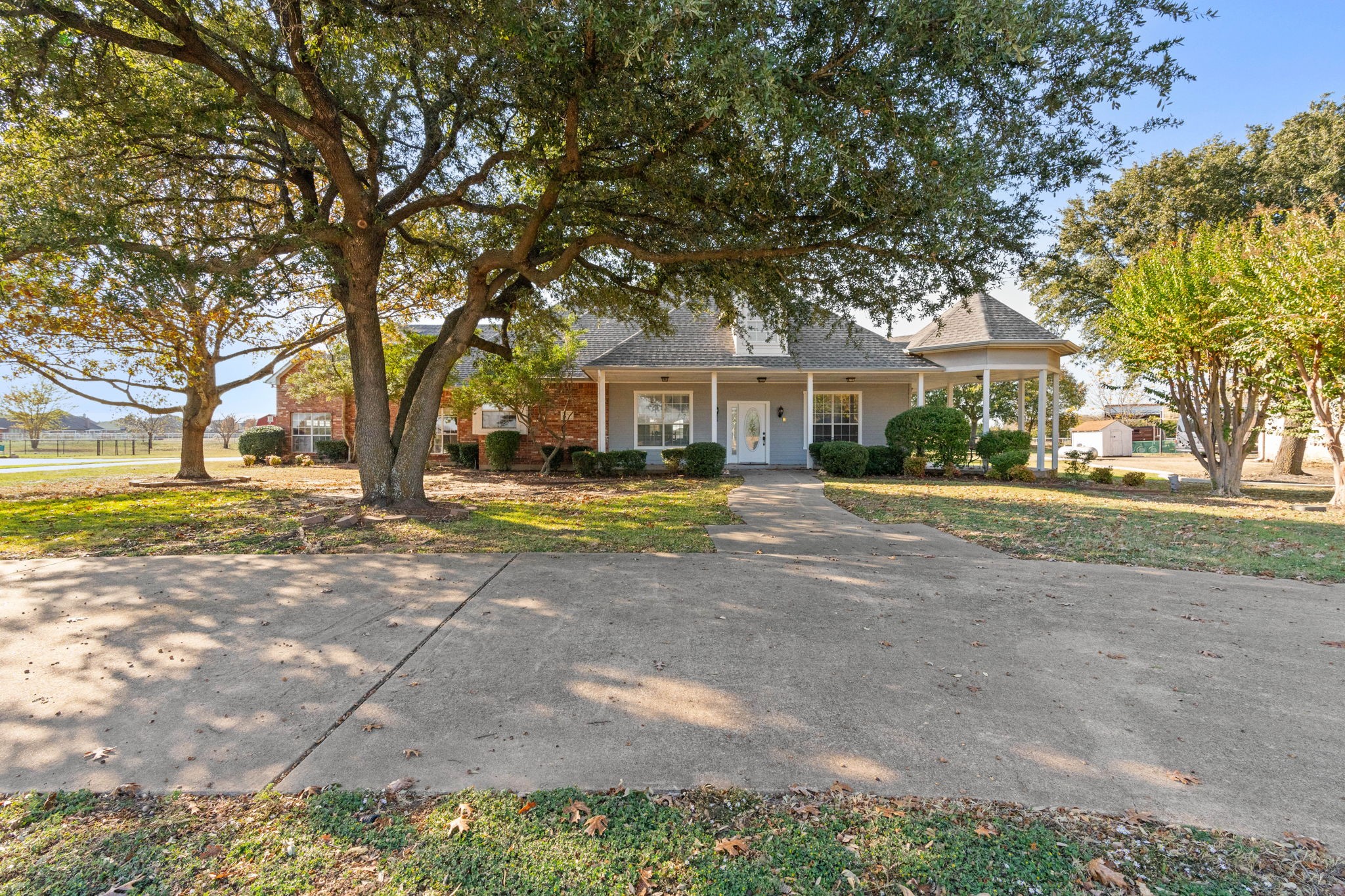 554 Glenn Lane Red Oak TX 75154