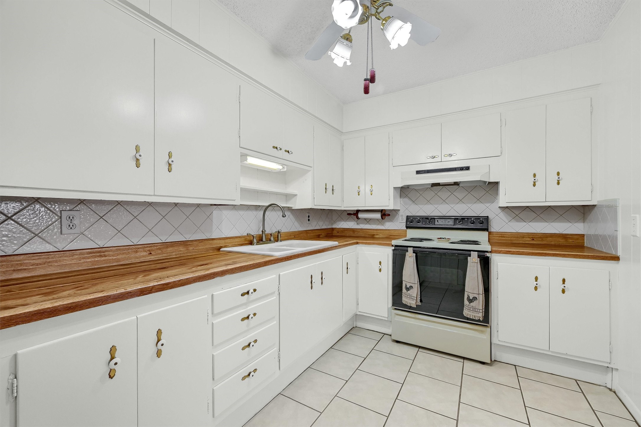 812 Holiday Drive Sherman TX 75090