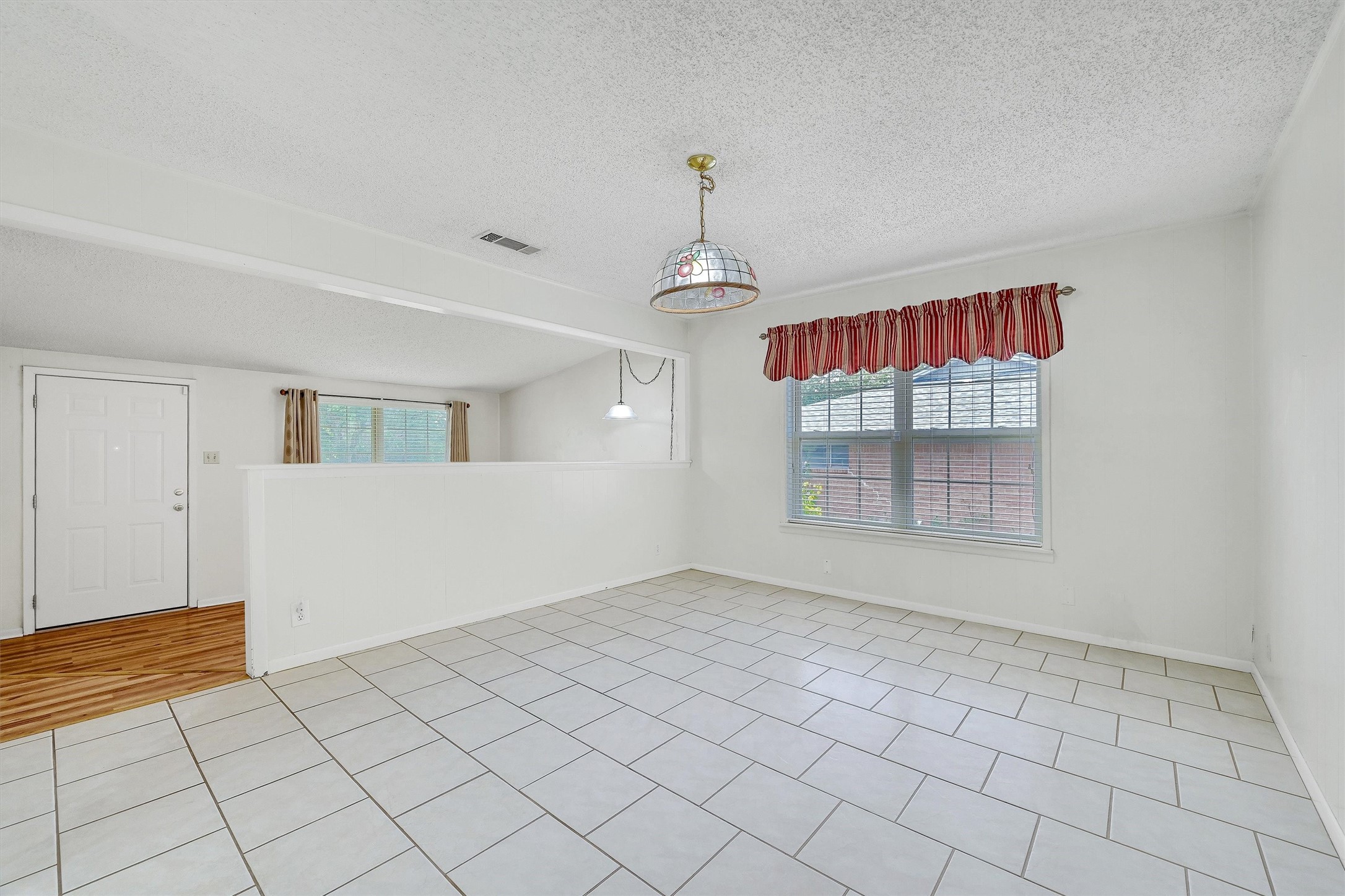 812 Holiday Drive Sherman TX 75090