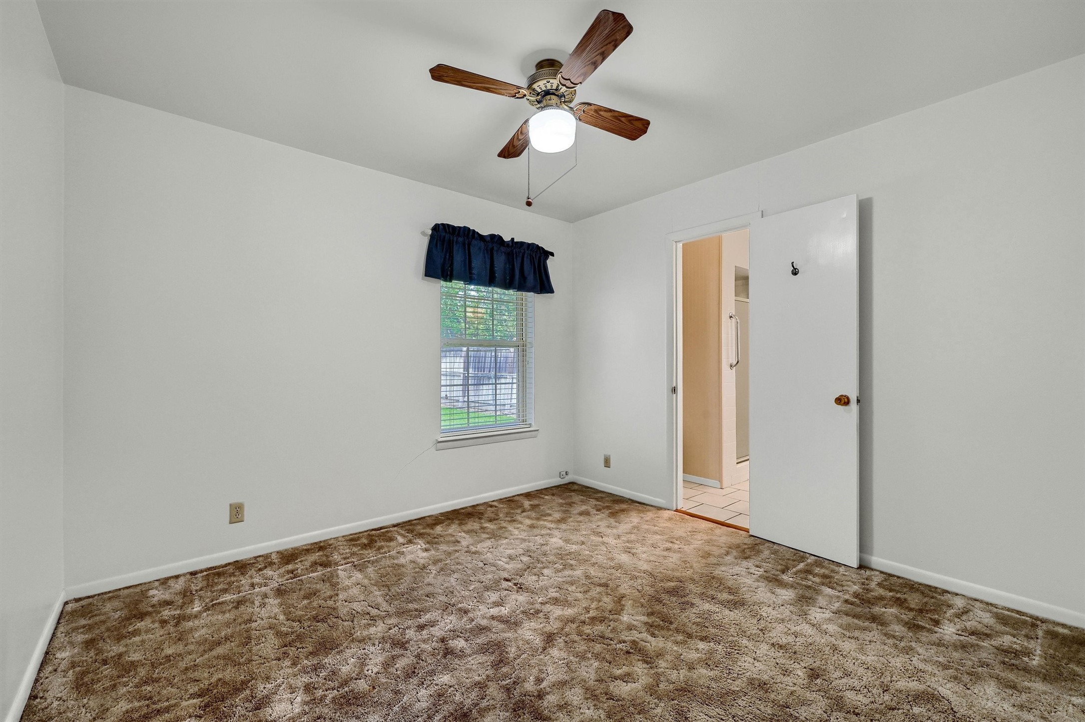 812 Holiday Drive Sherman TX 75090