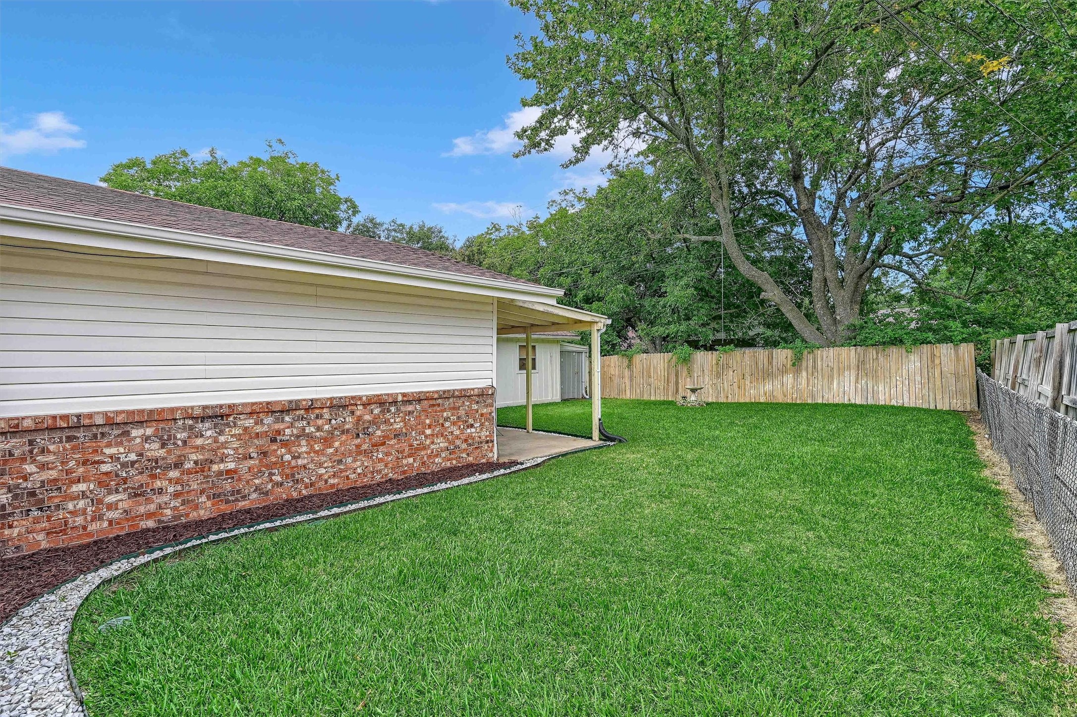 812 Holiday Drive Sherman TX 75090