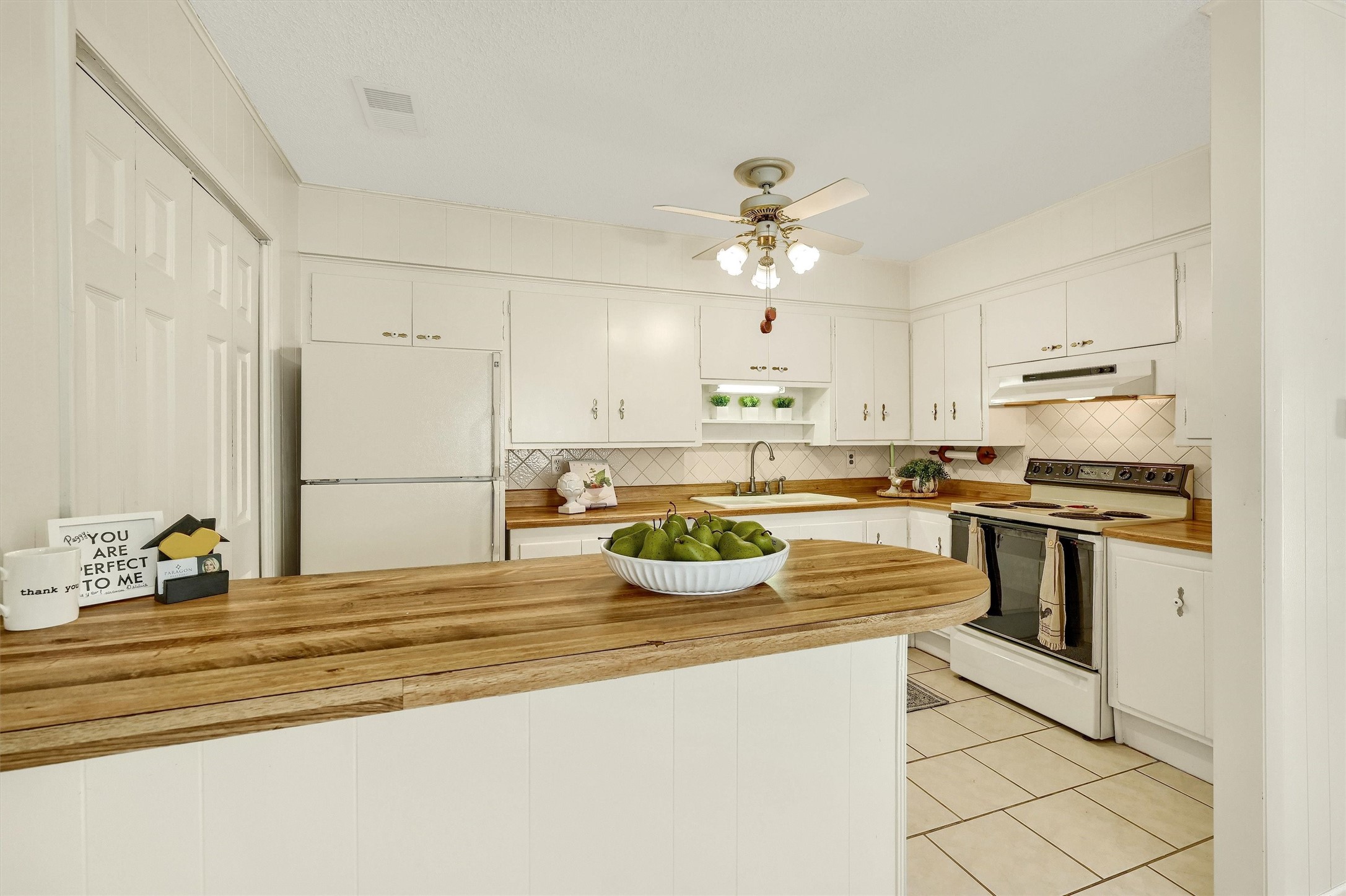 812 Holiday Drive Sherman TX 75090