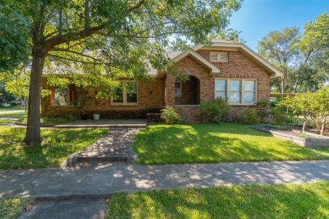 2304 Walworth Street Greenville TX 75401