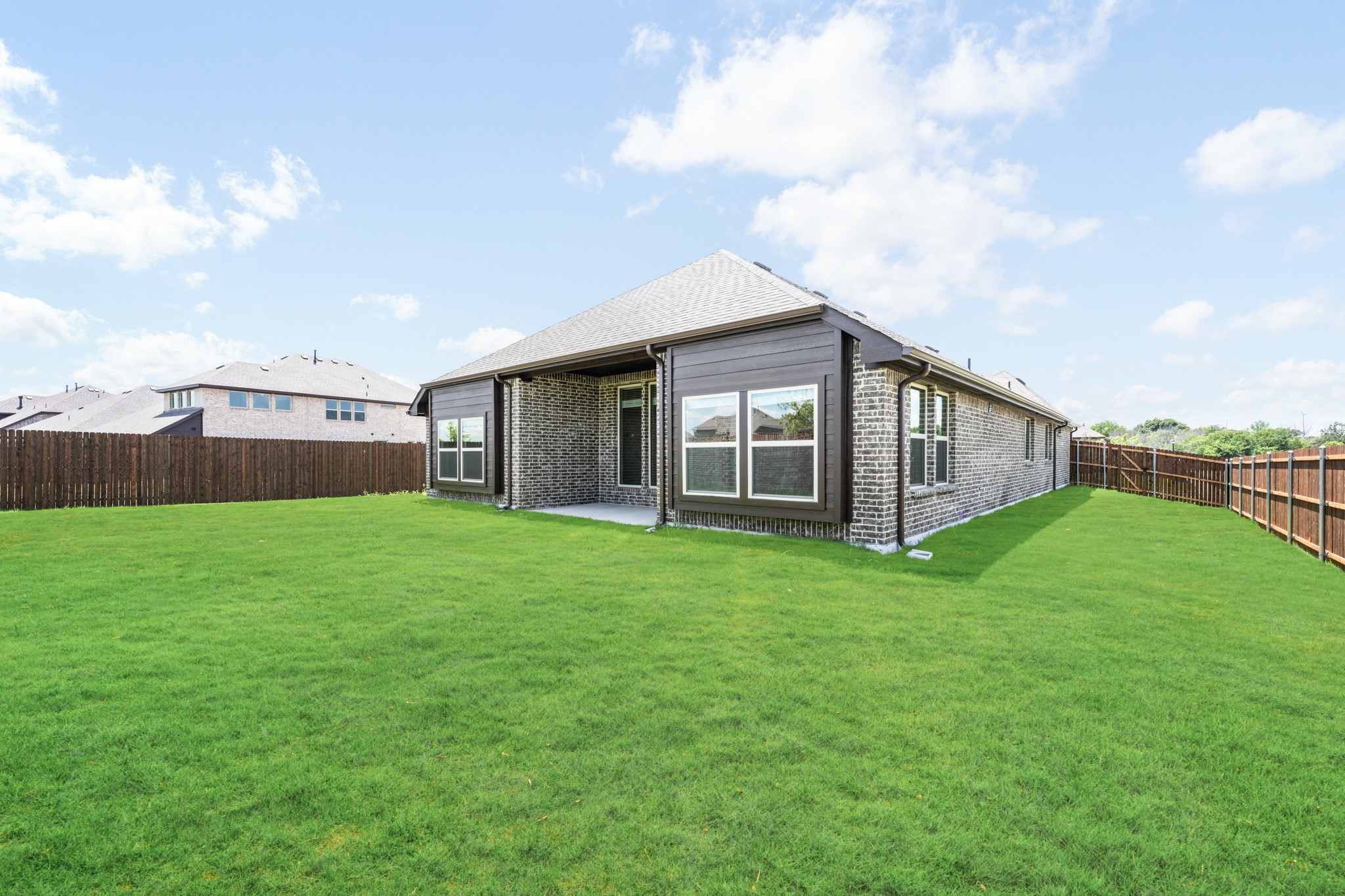 1232 Wrenwood Lane Red Oak TX 75154