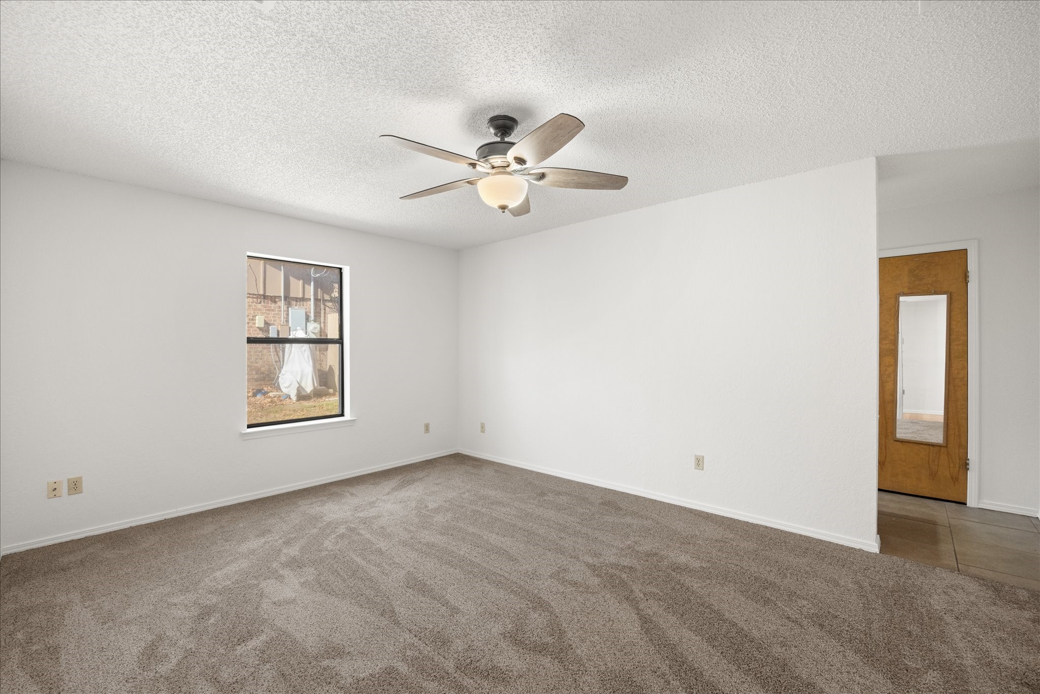 1113 Wood Ridge Drive Azle TX 76020