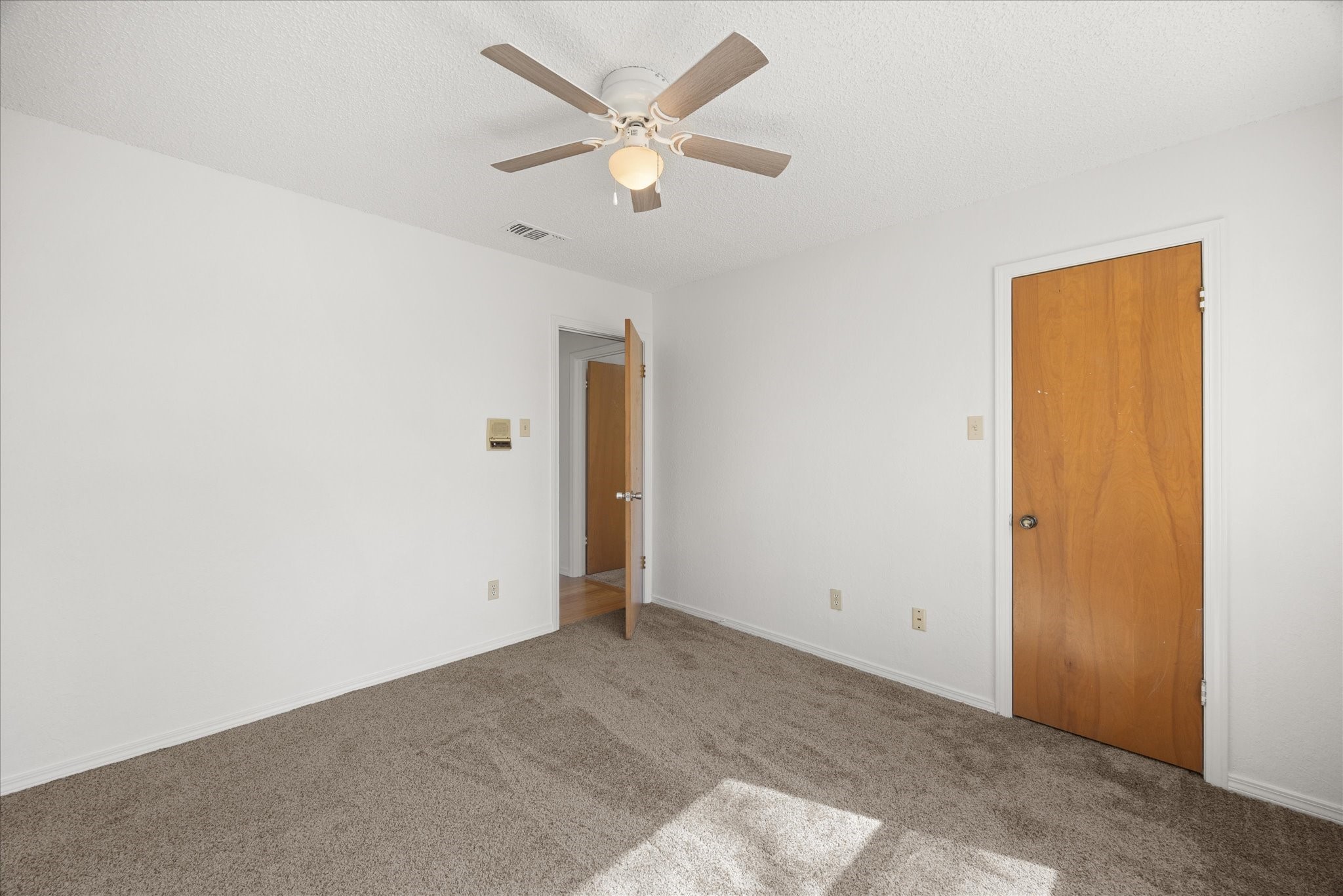 1113 Wood Ridge Drive Azle TX 76020
