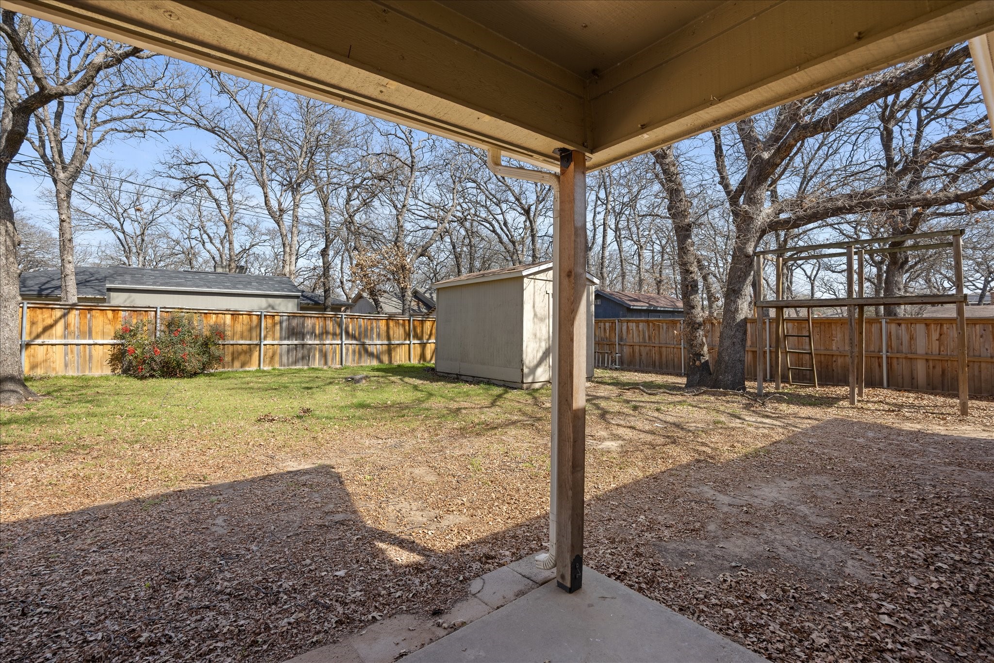 1113 Wood Ridge Drive Azle TX 76020