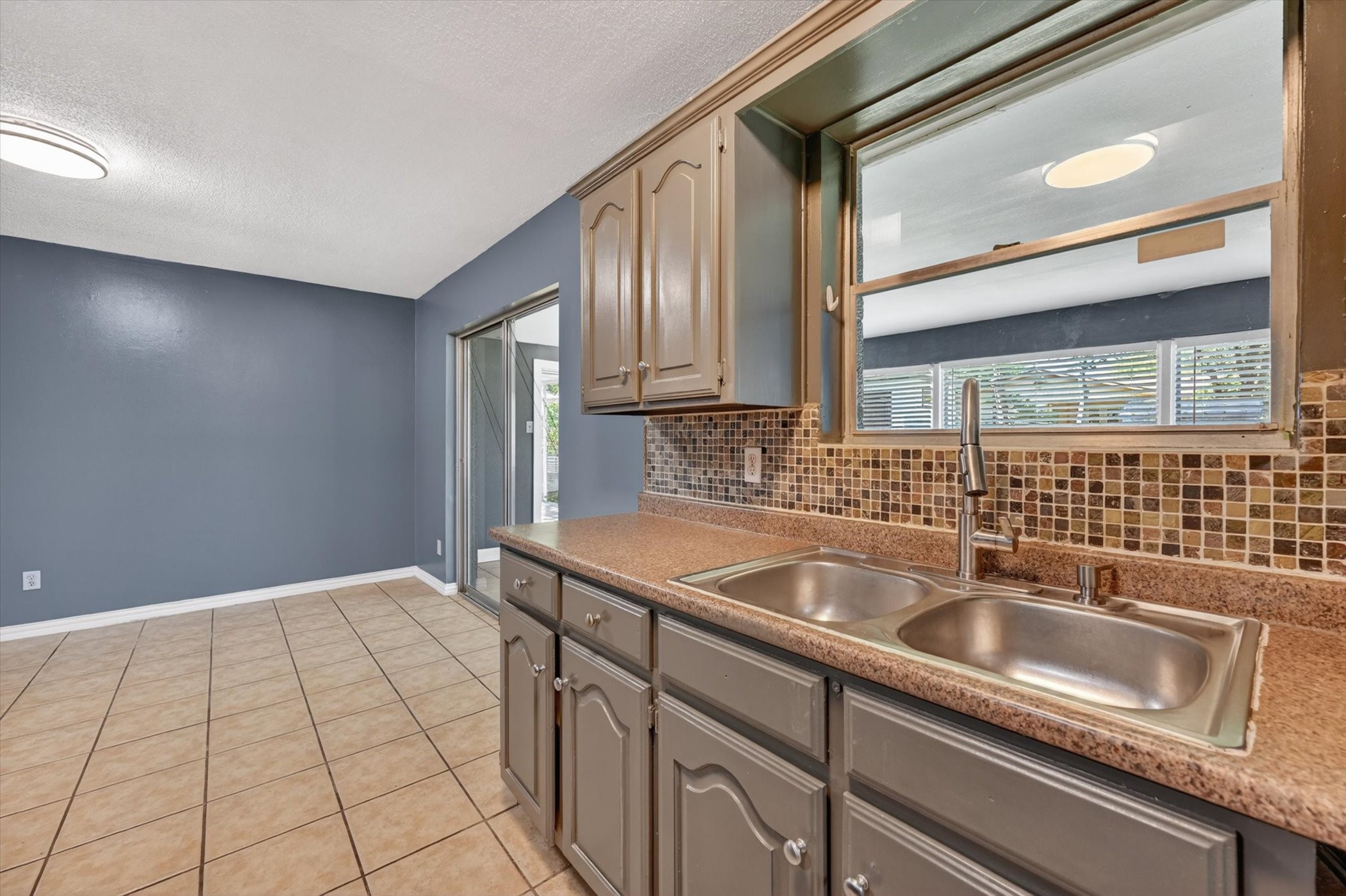 604 Holly Lane Duncanville TX 75116