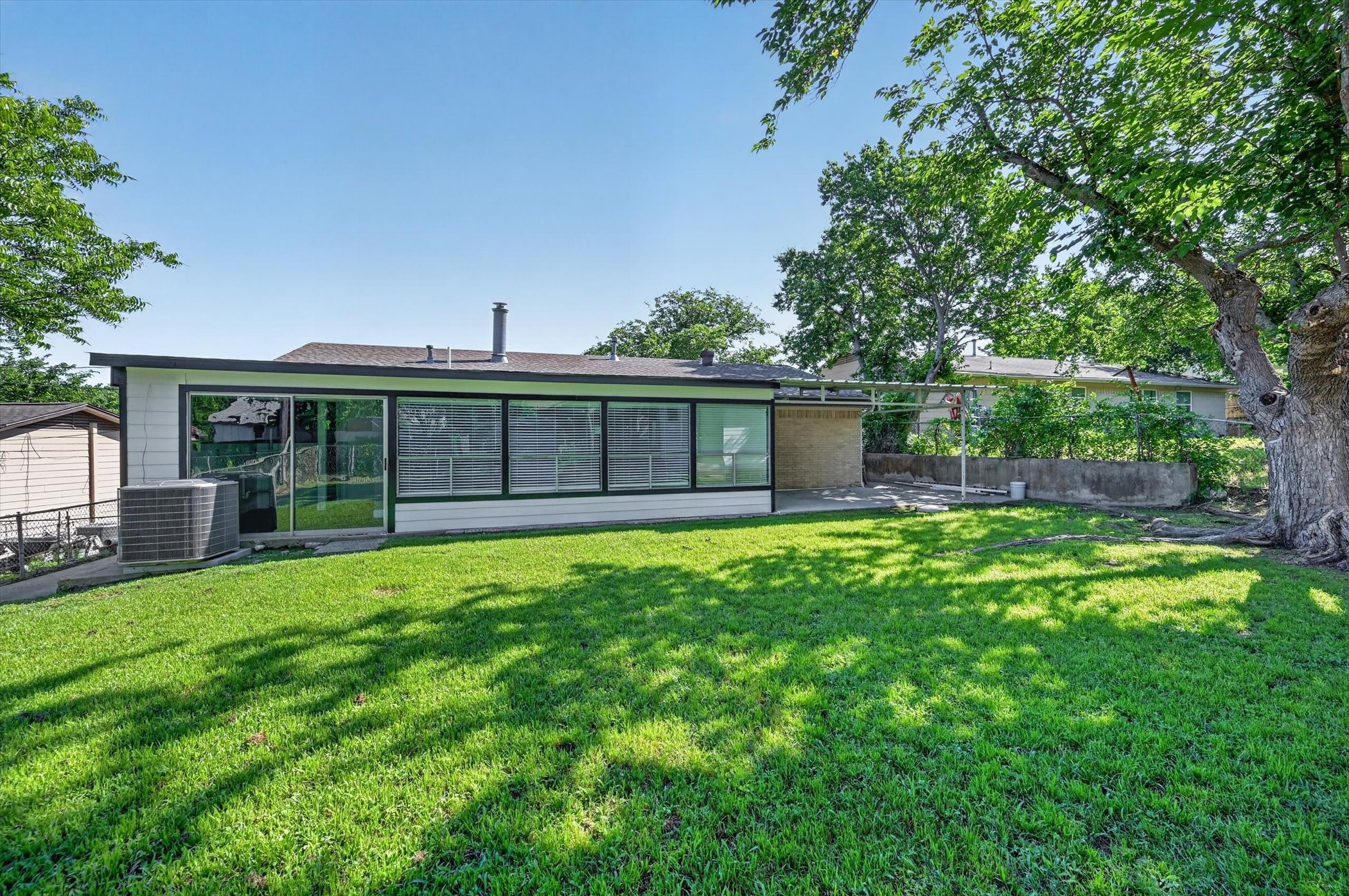 604 Holly Lane Duncanville TX 75116