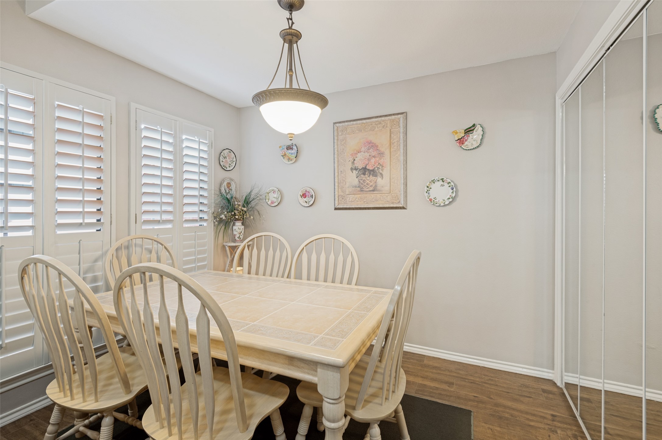 1212 Boardwalk Street Arlington TX 76011