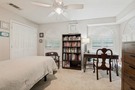1212 Boardwalk Street Arlington TX 76011