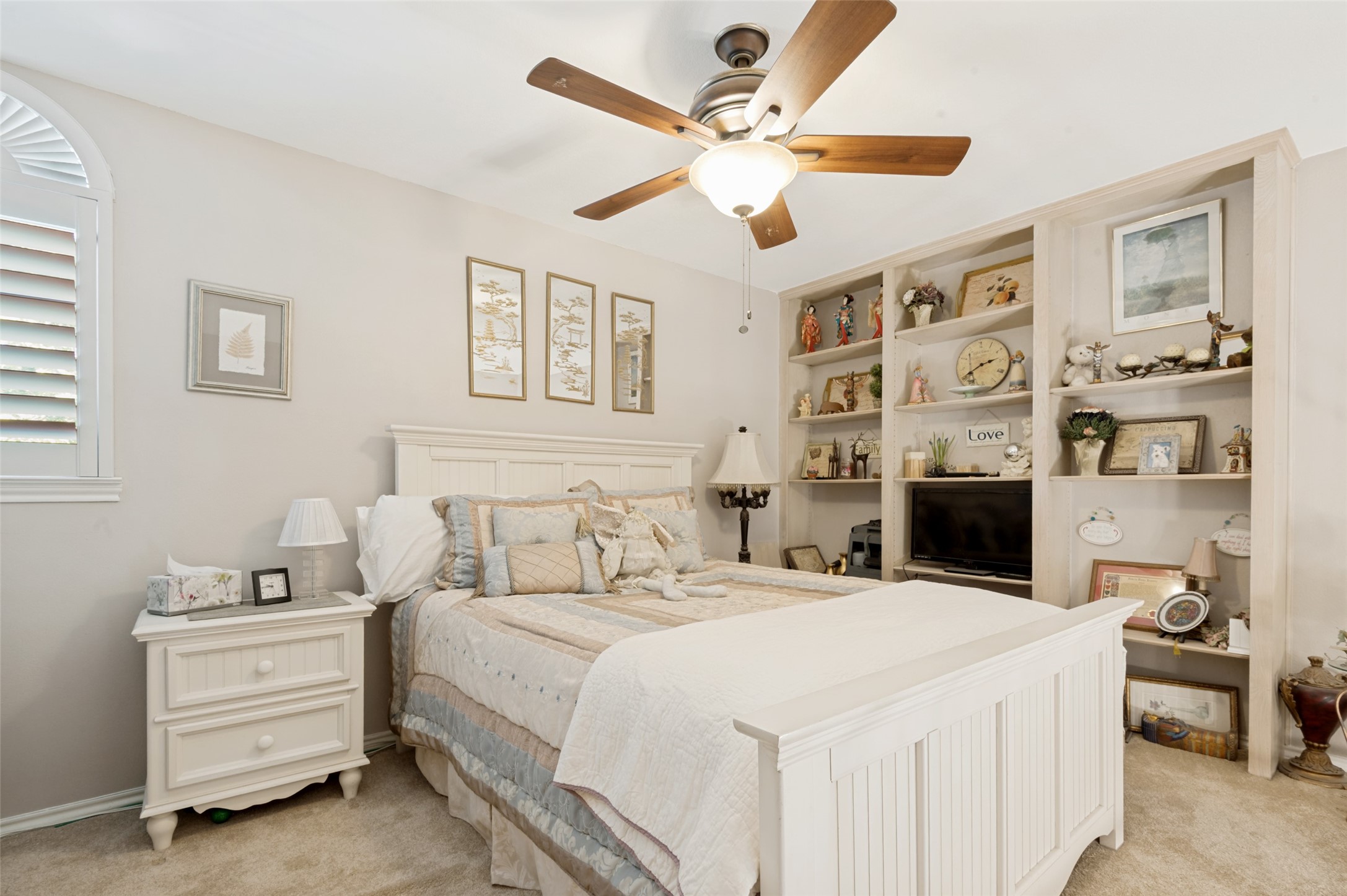 1212 Boardwalk Street Arlington TX 76011