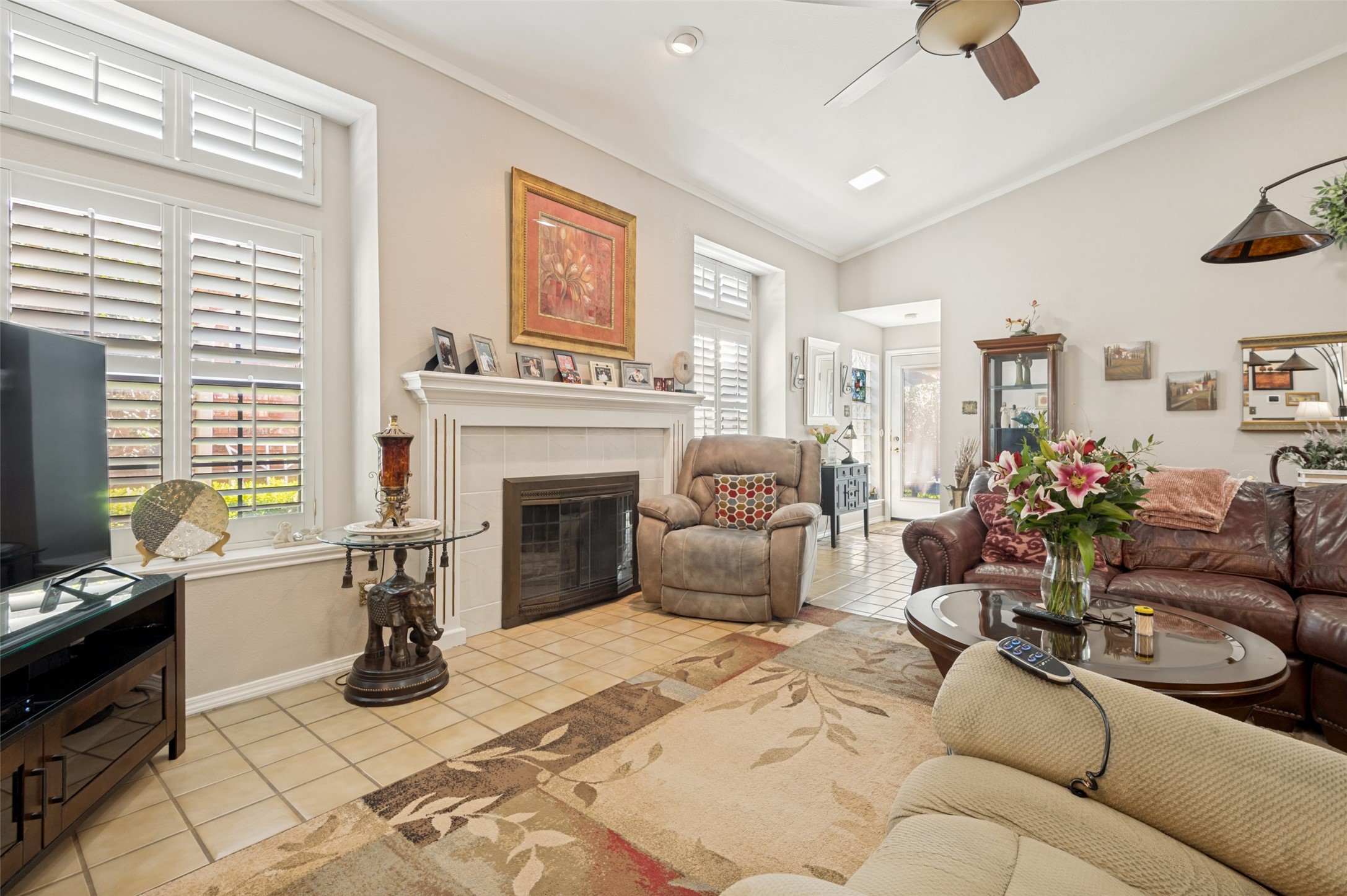 1212 Boardwalk Street Arlington TX 76011