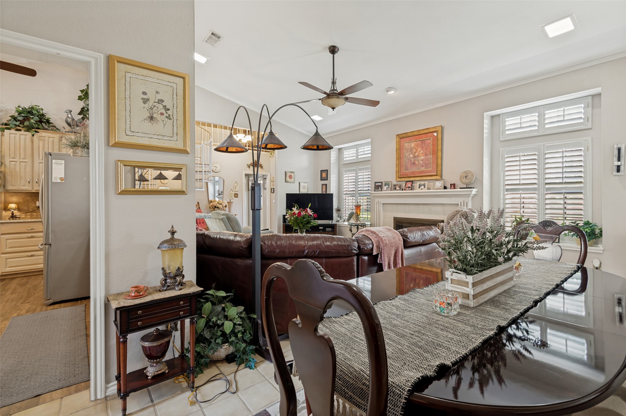 1212 Boardwalk Street Arlington TX 76011
