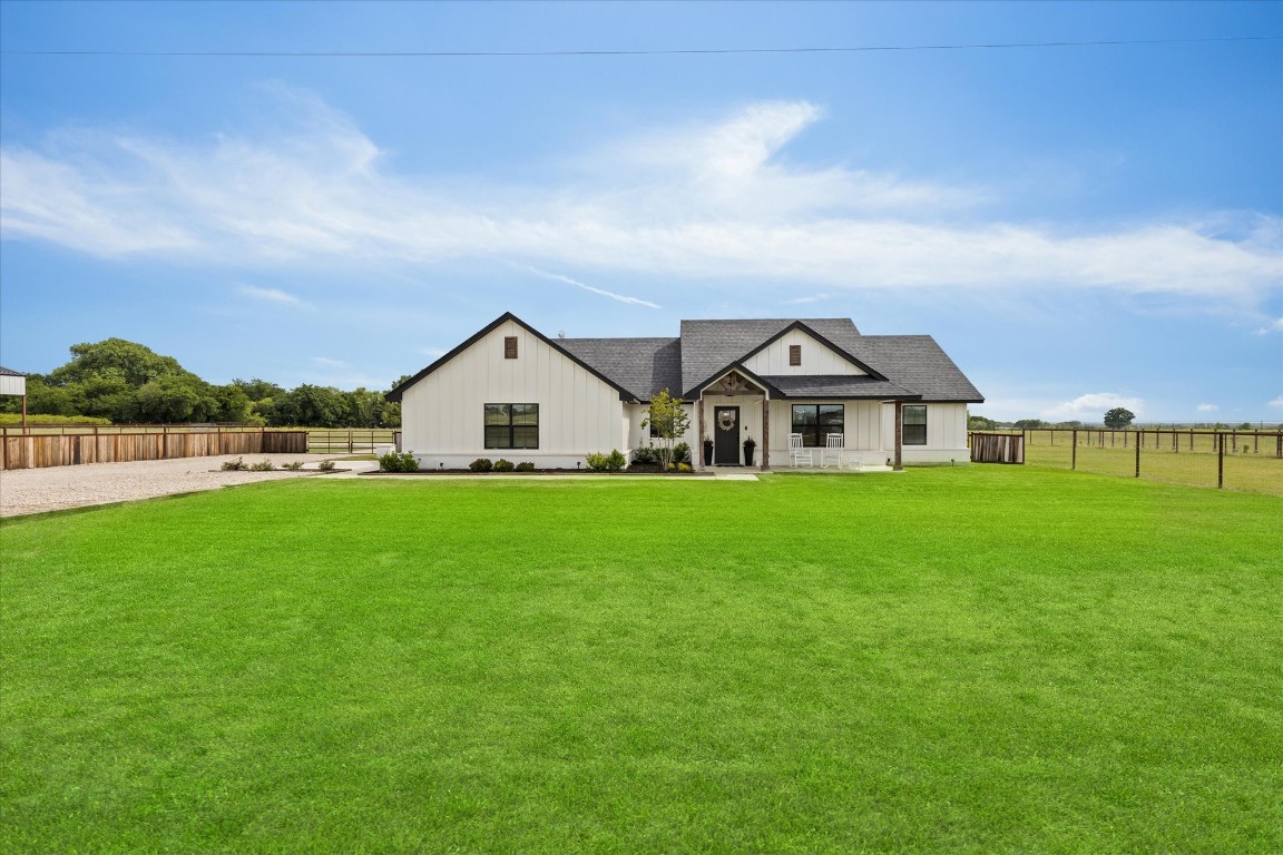 1009 Latigo Lane Millsap TX 76066