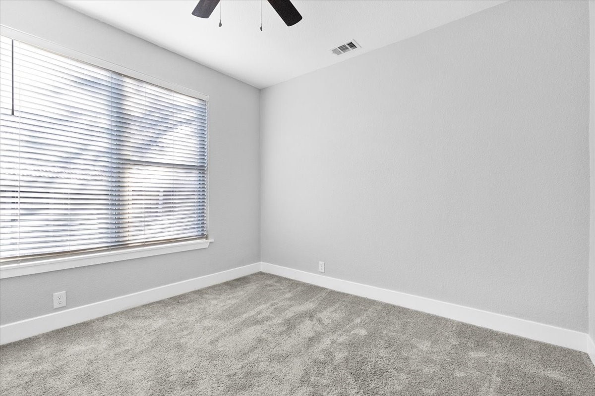 419 W 5th Street Bonham TX 75418