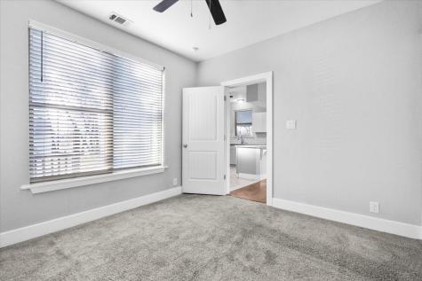 419 W 5th Street Bonham TX 75418