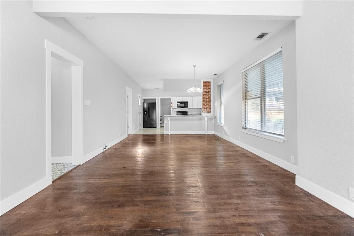 419 W 5th Street Bonham TX 75418
