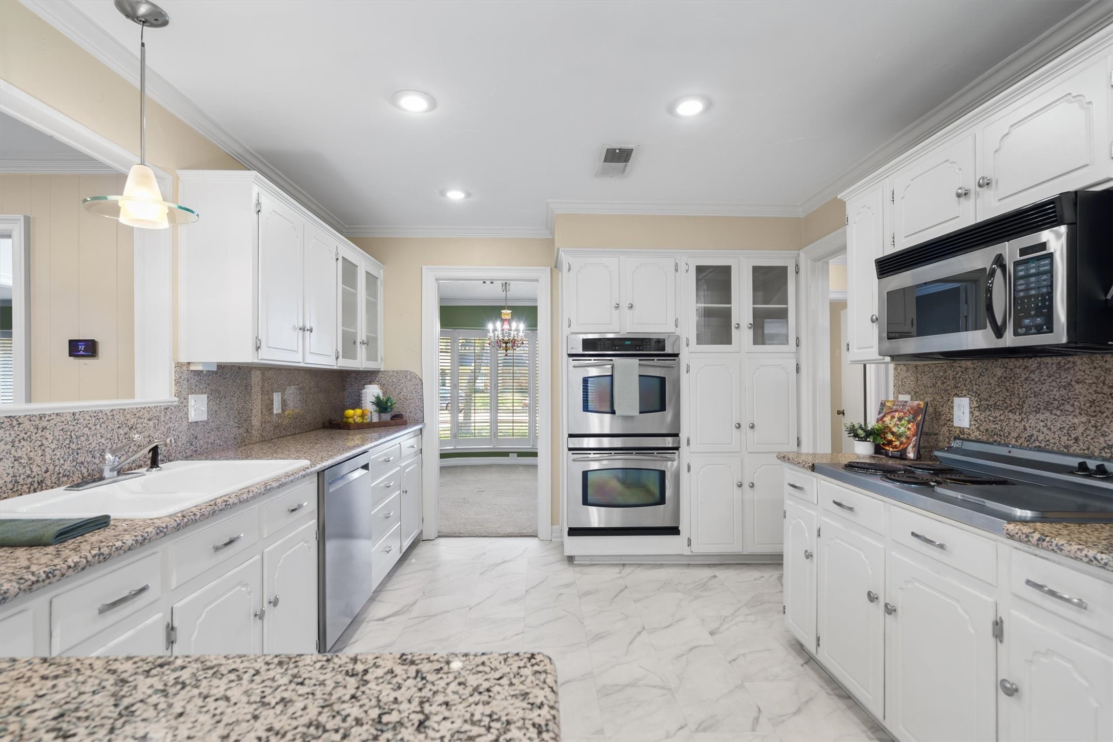 1604 Oak Meadow Drive Irving TX 75061