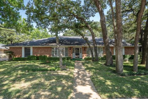 1604 Oak Meadow Drive Irving TX 75061