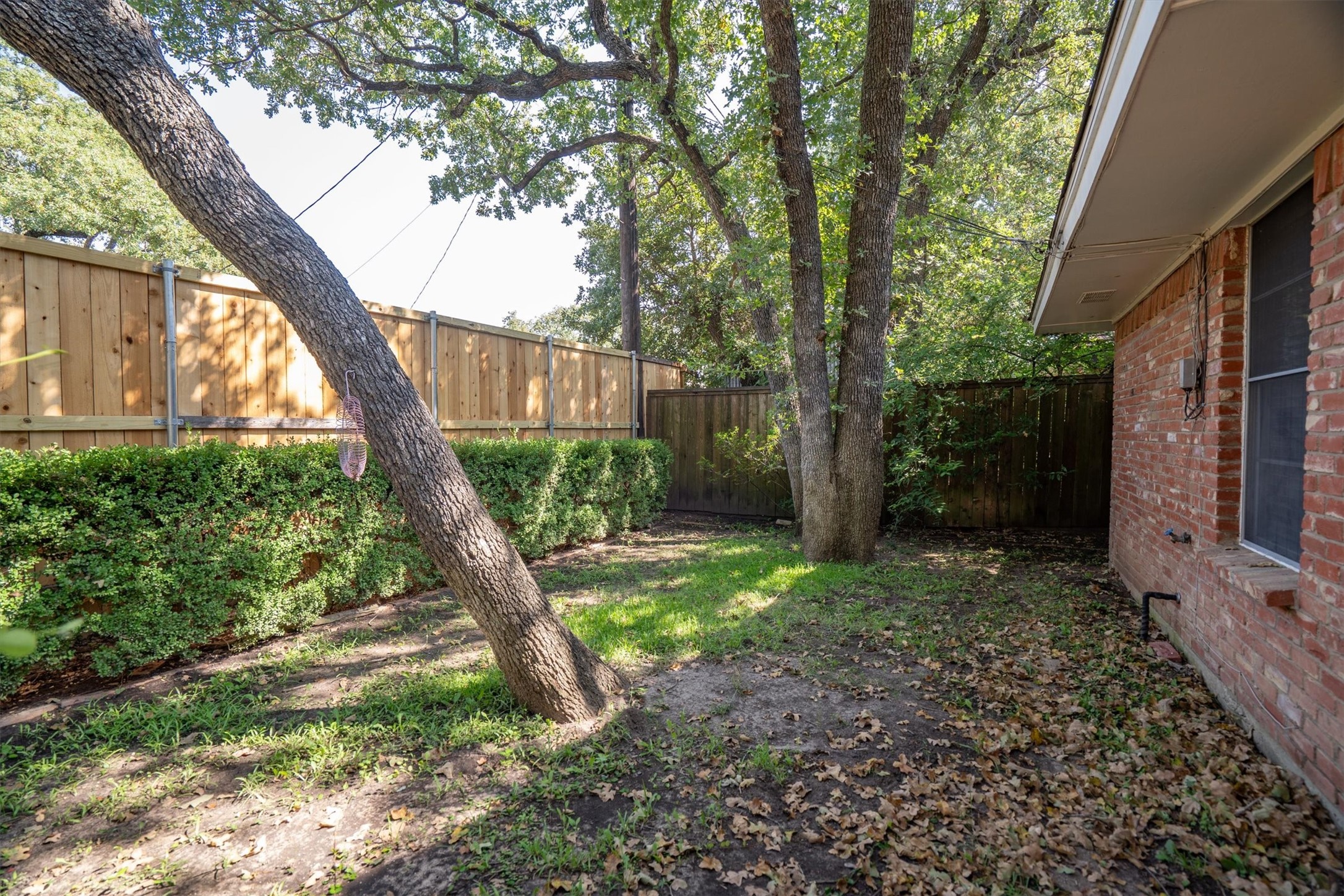 1604 Oak Meadow Drive Irving TX 75061