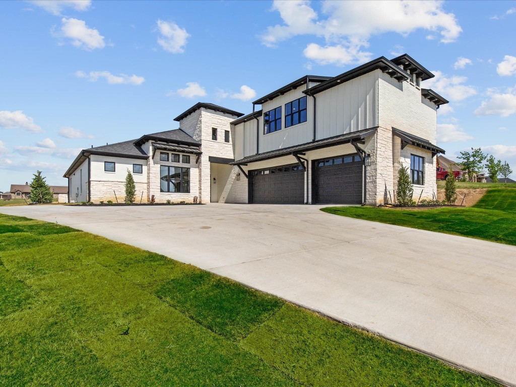 116 Helton Granbury TX 76049