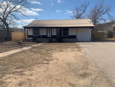 1005 La Monte Drive Brownwood TX 76801