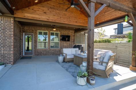 1840 Lark Lane Argyle TX 76226